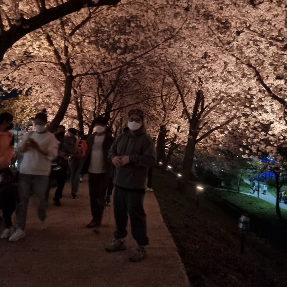 KREAM 프로필 이미지