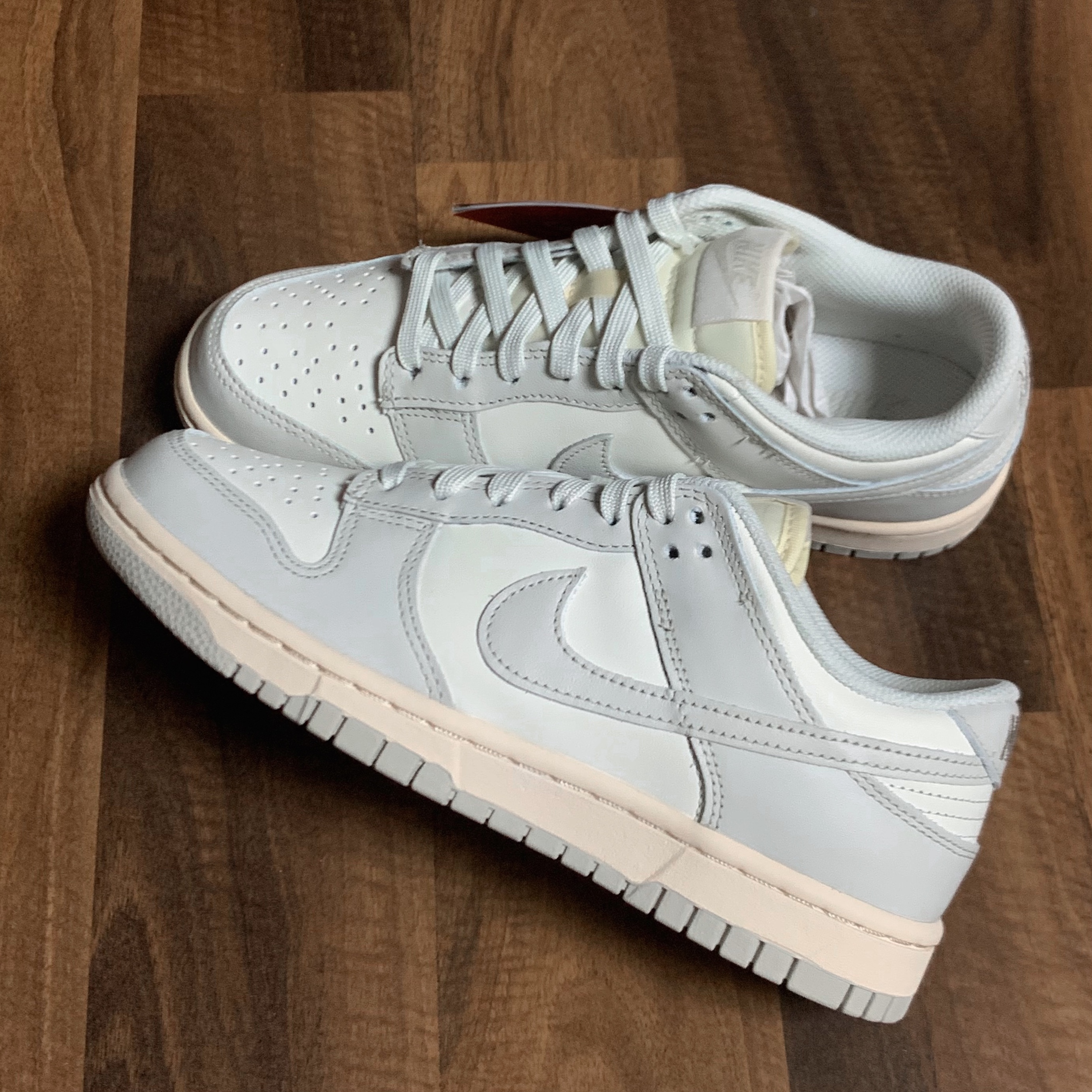 (W) Nike Dunk Low Light Bone 착용 스타일