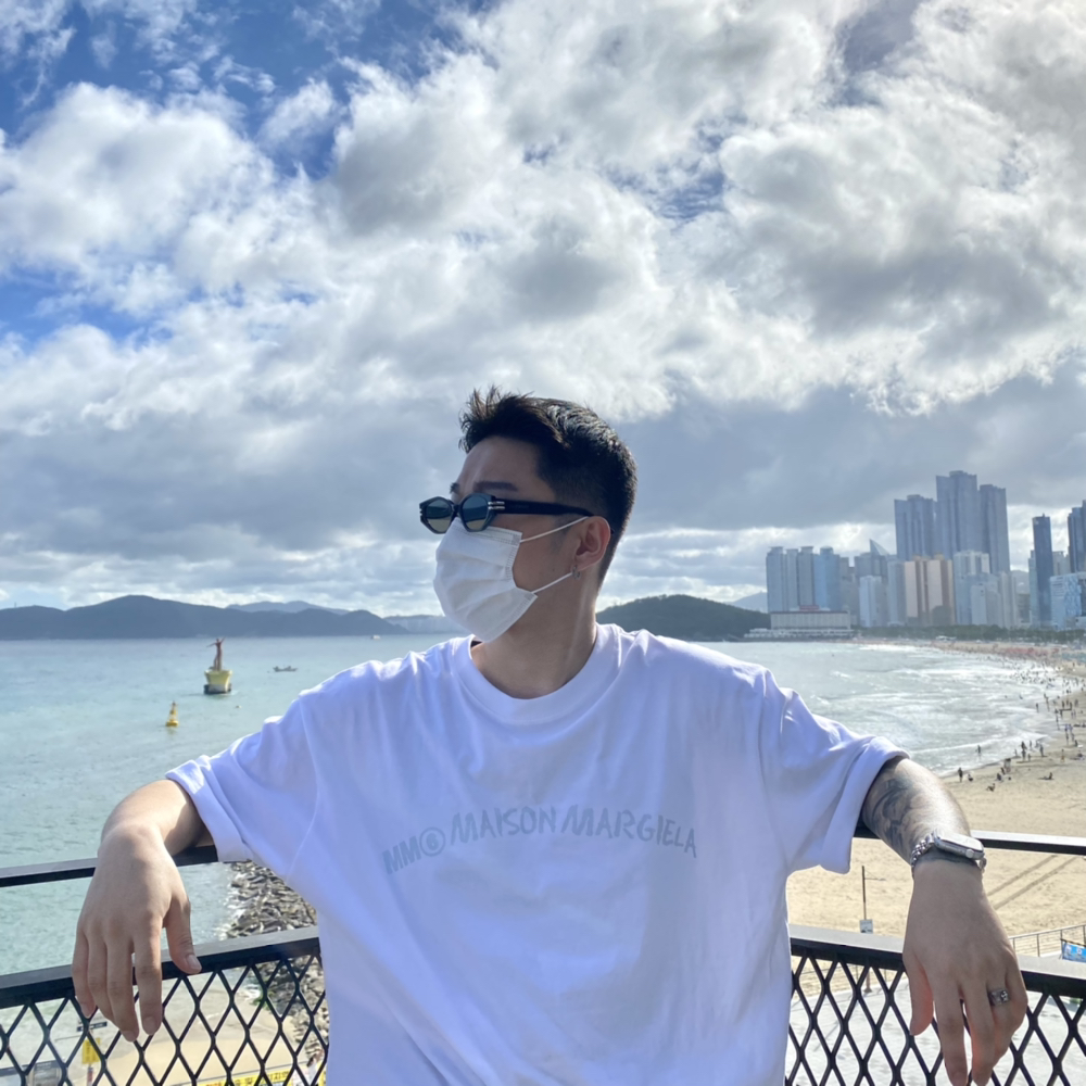 KREAM 프로필 이미지