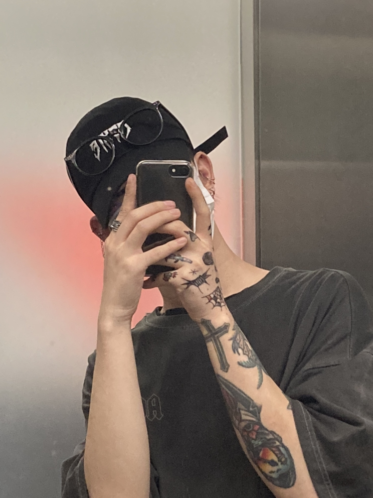 KREAM 프로필 이미지