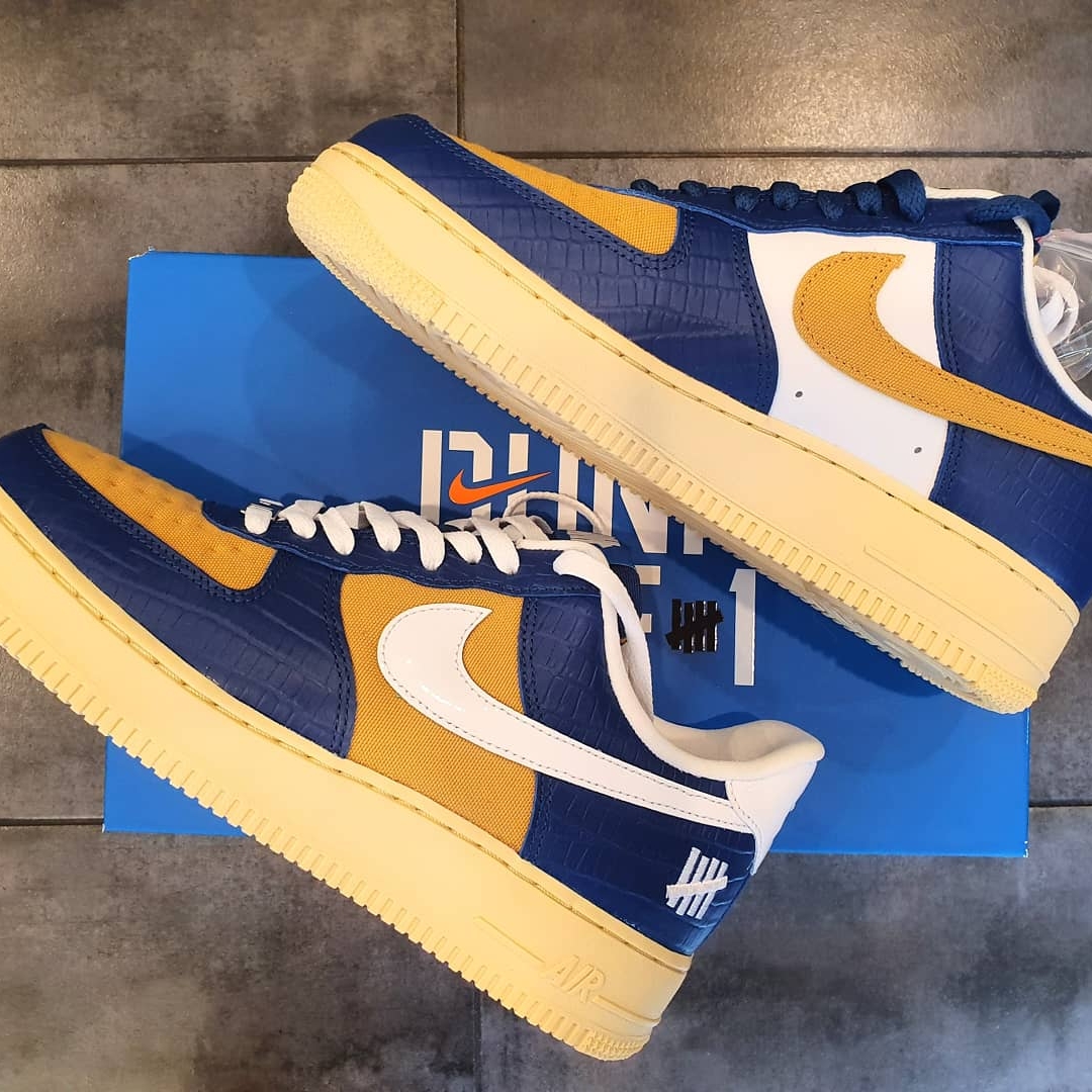 Nike x Undefeated Air Force 1 Low SP 5 On It Court Blue 착용 스타일 - 2