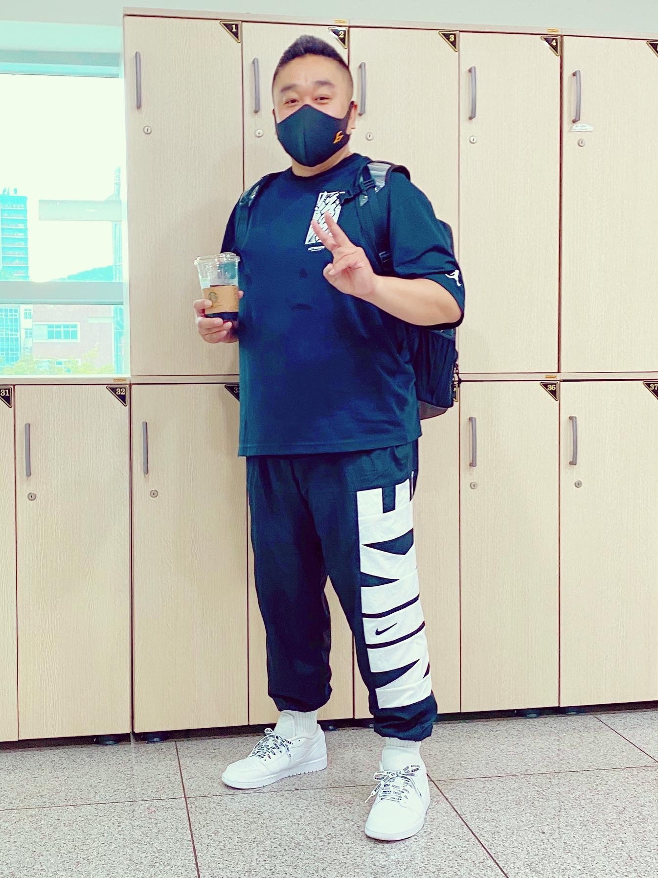 Jordan 1 Low Triple White 2019 착용 스타일