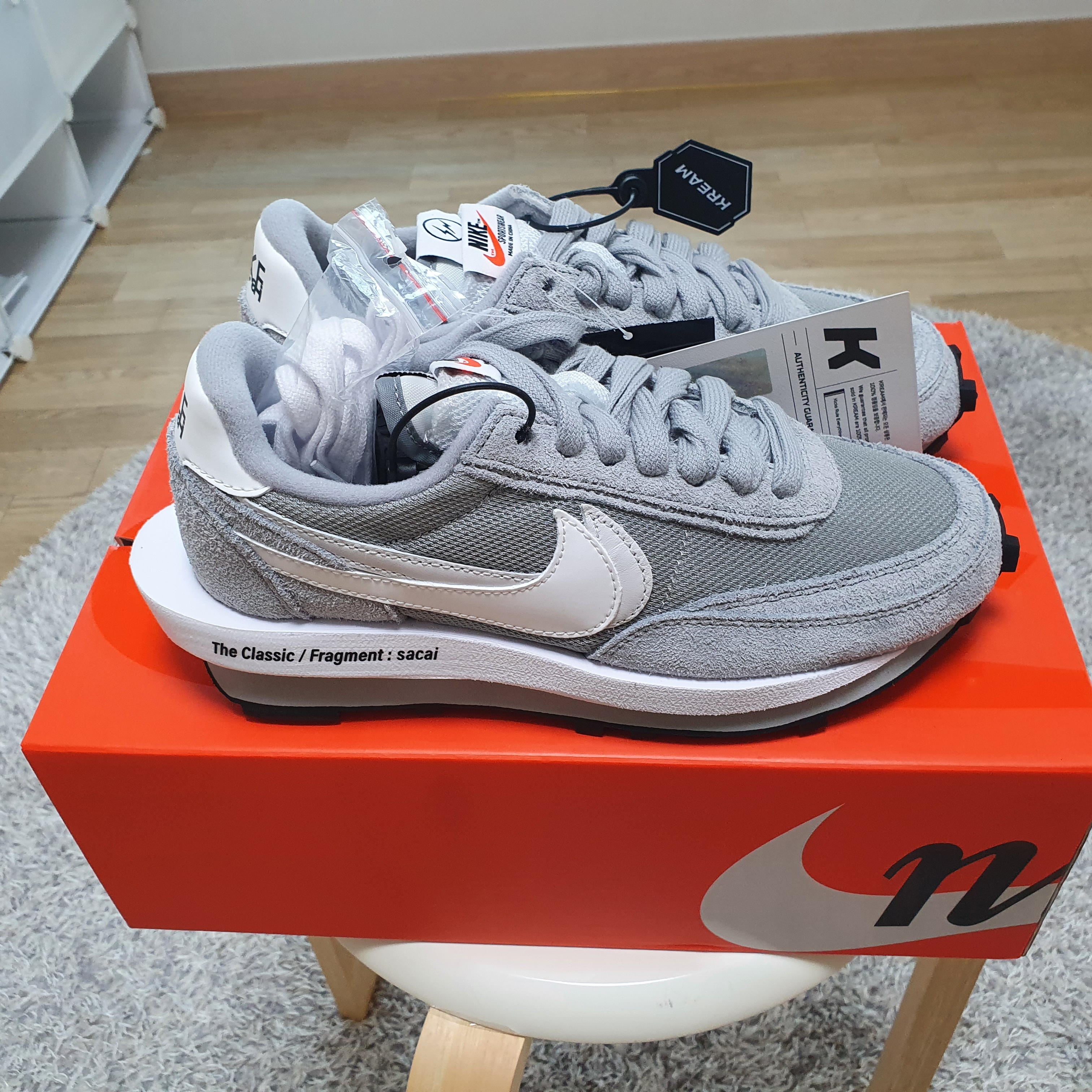 Nike x Sacai x Fragment LDWaffle Light Smoke Grey 착용 스타일