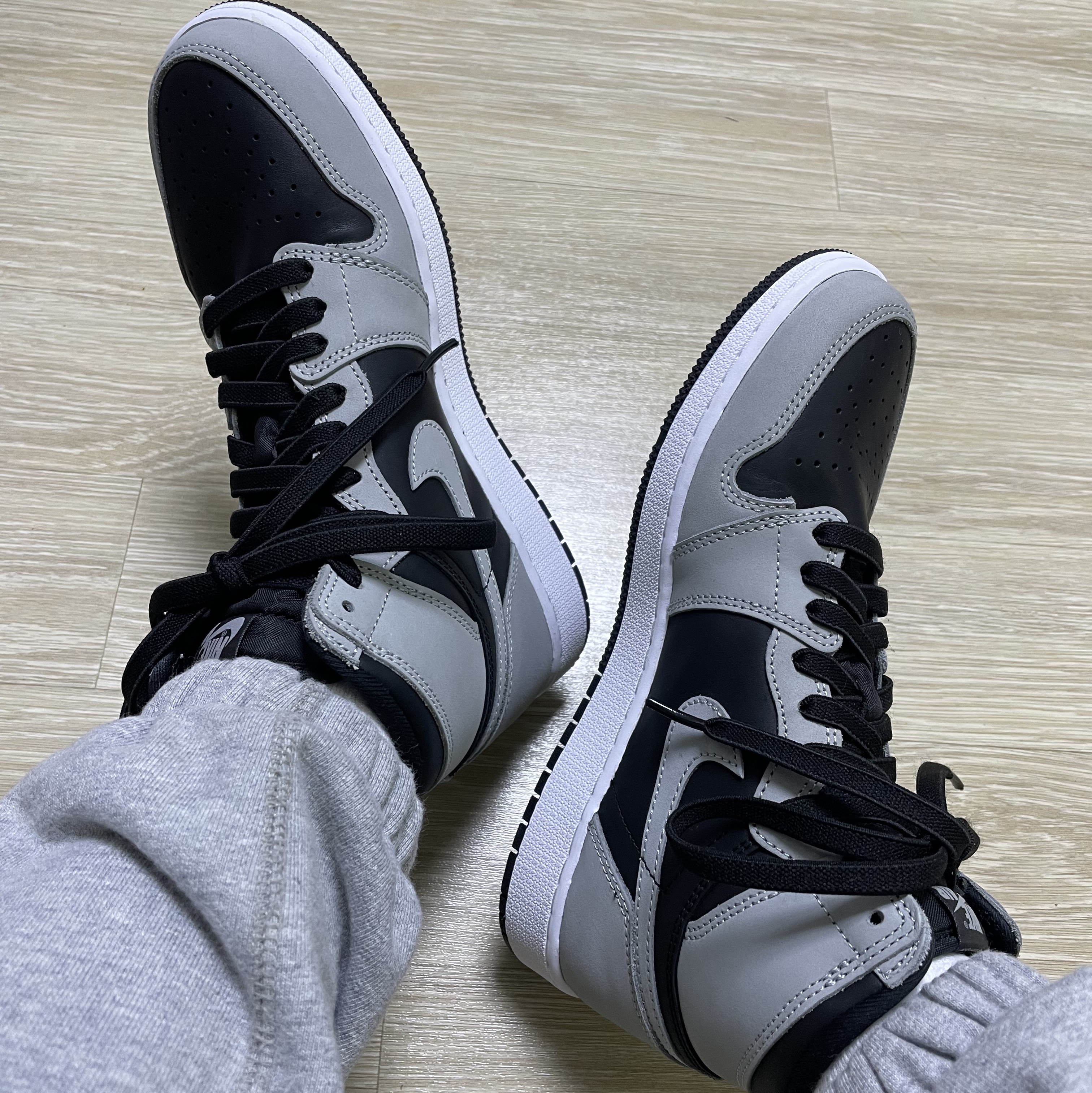 (GS) Jordan 1 Retro High OG Shadow 2.0 착용 스타일
