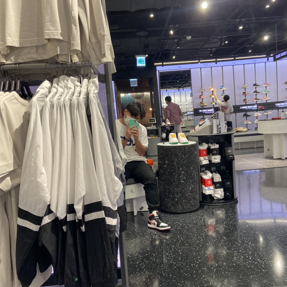 KREAM 프로필 이미지