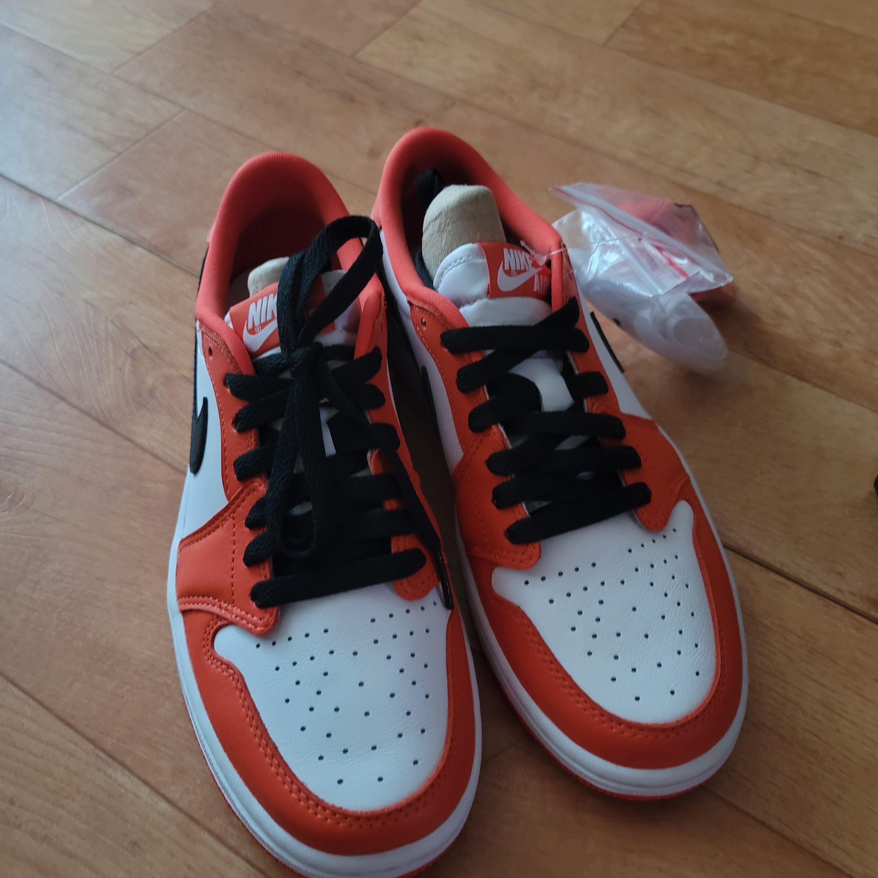 (W) Jordan 1 Low OG Starfish 착용 스타일