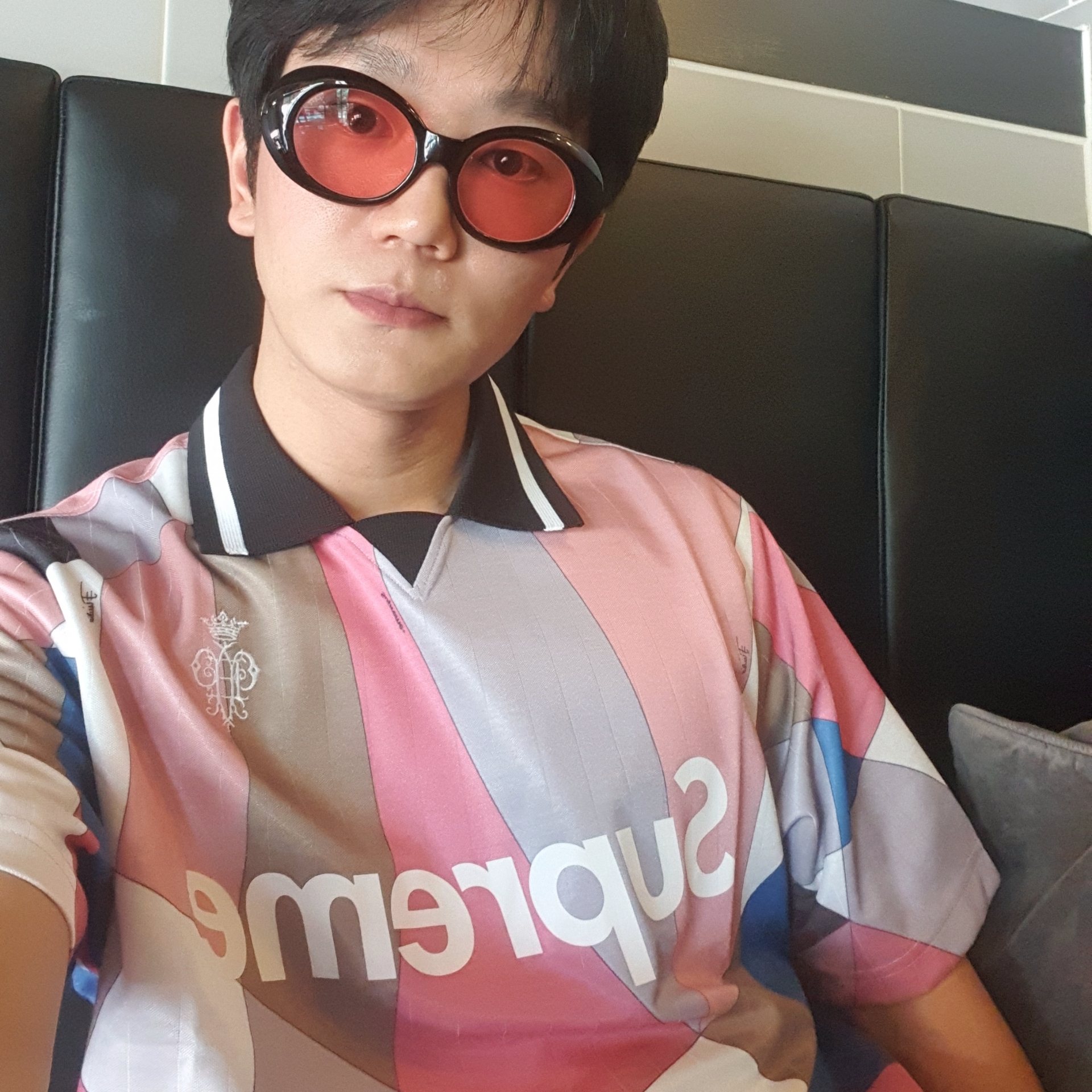 Supreme x Emilio Pucci Soccer Jersey Dusty Pink - 21SS 착용 스타일