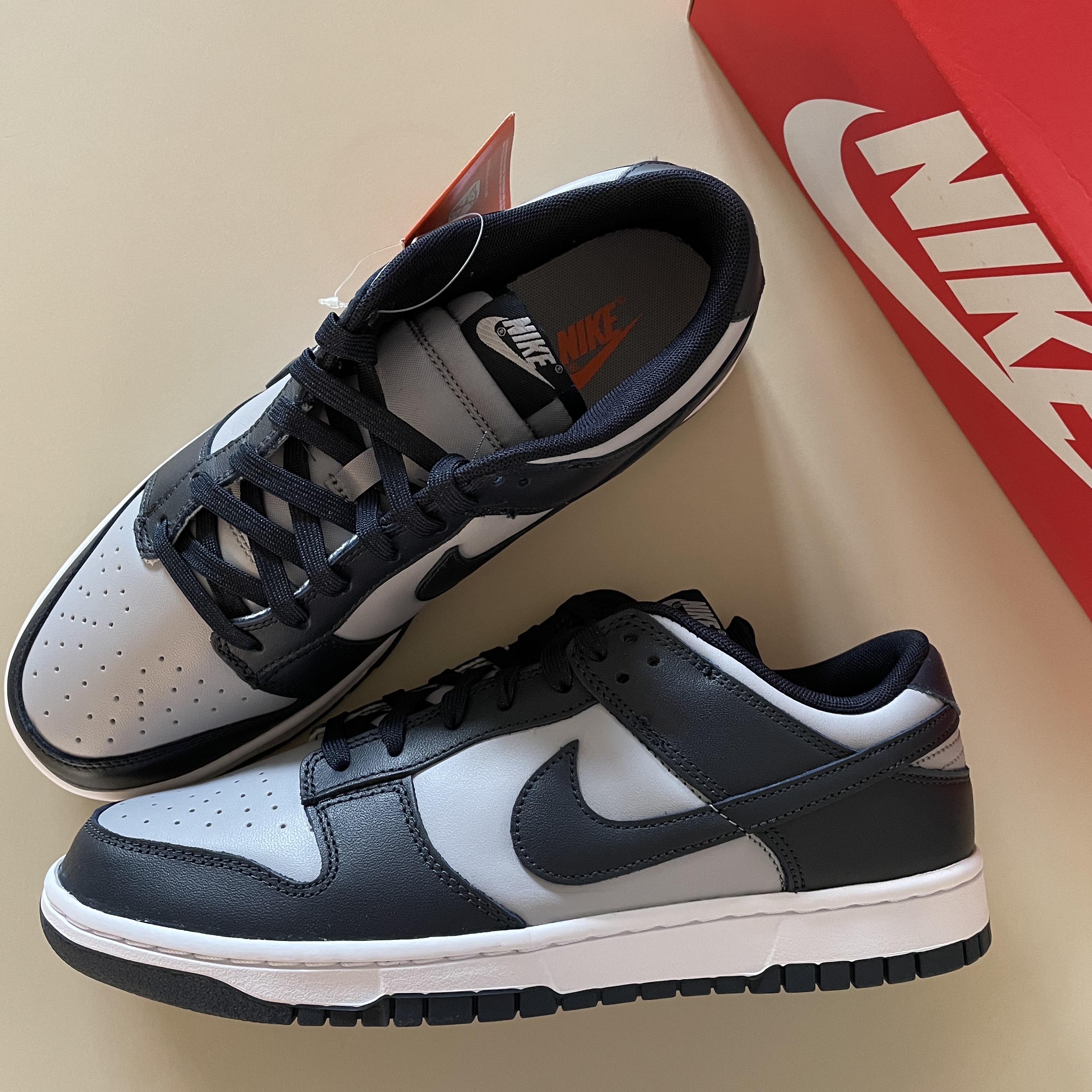 Nike Dunk Low Retro Championship Grey 착용 스타일