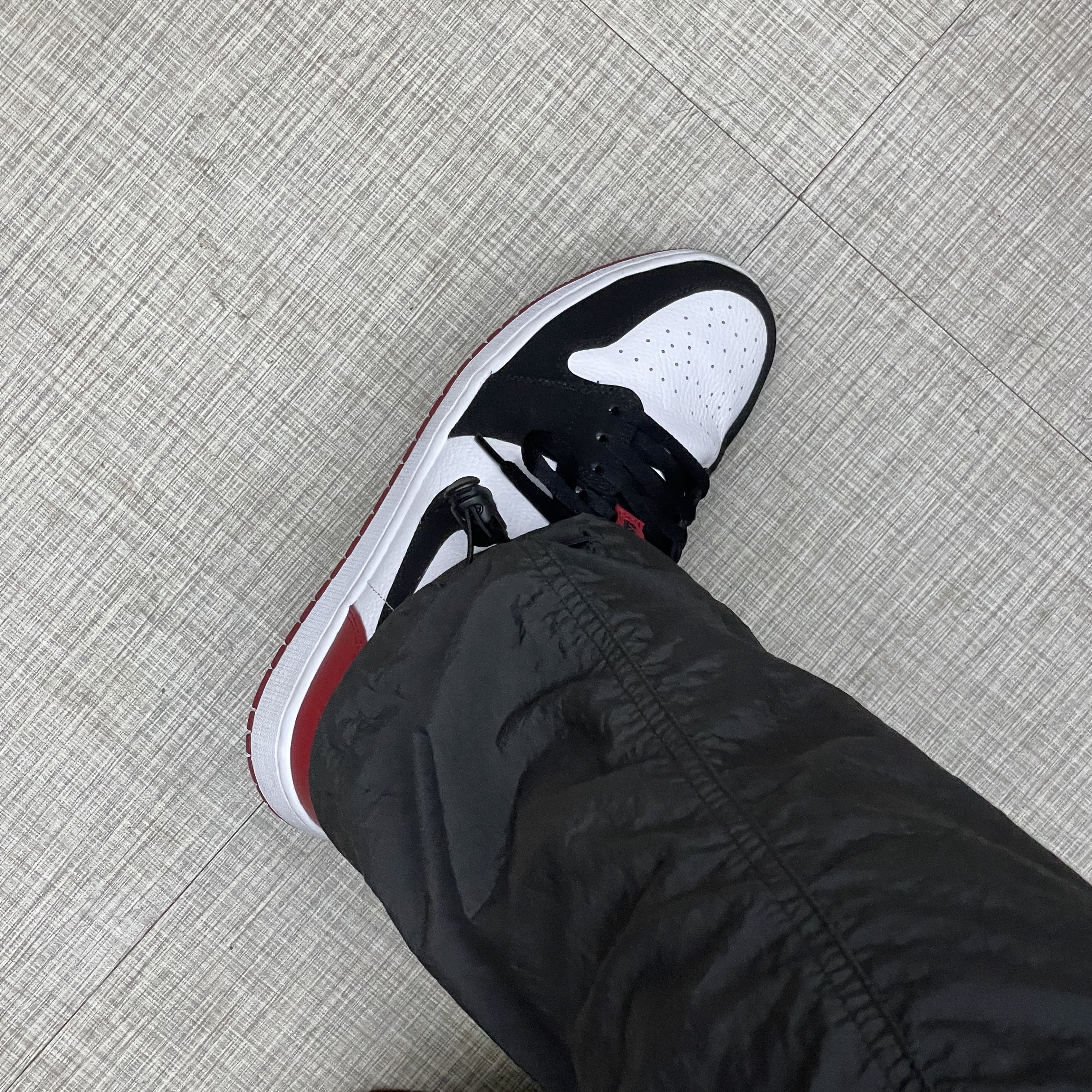 Jordan 1 Low Black Toe 착용 스타일