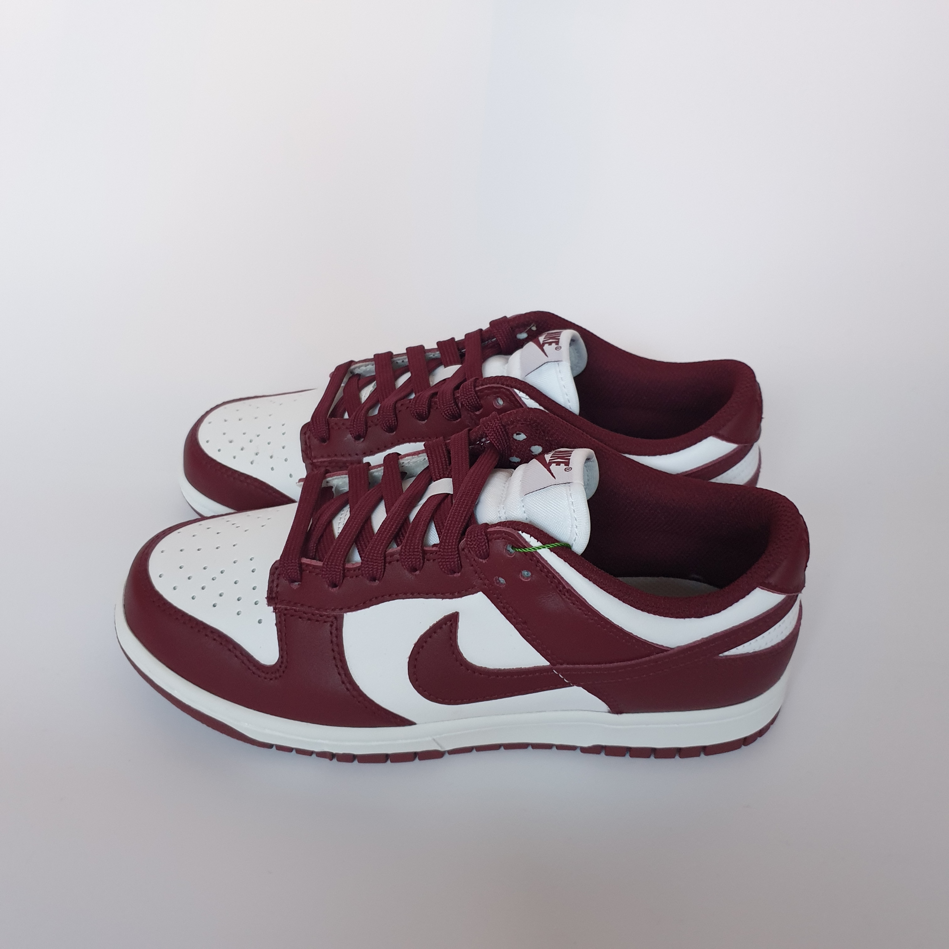 (W) Nike Dunk Low Bordeaux, (GS) Nike Dunk Low Black 착용 스타일 - 2