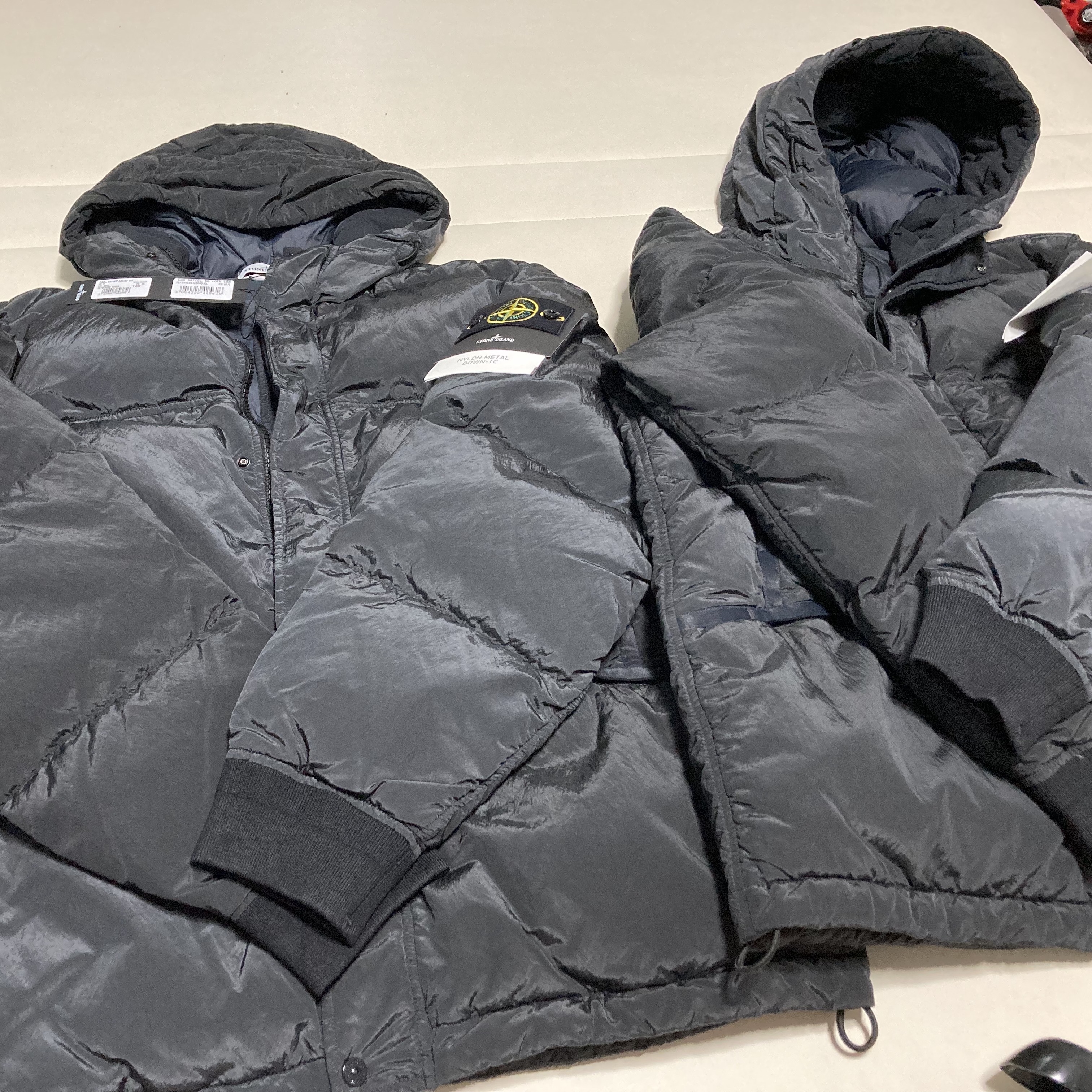 Stone Island 44508 Nylon Metal Down-TC Jacket Dark Grey - 21FW 착용 스타일 - 5