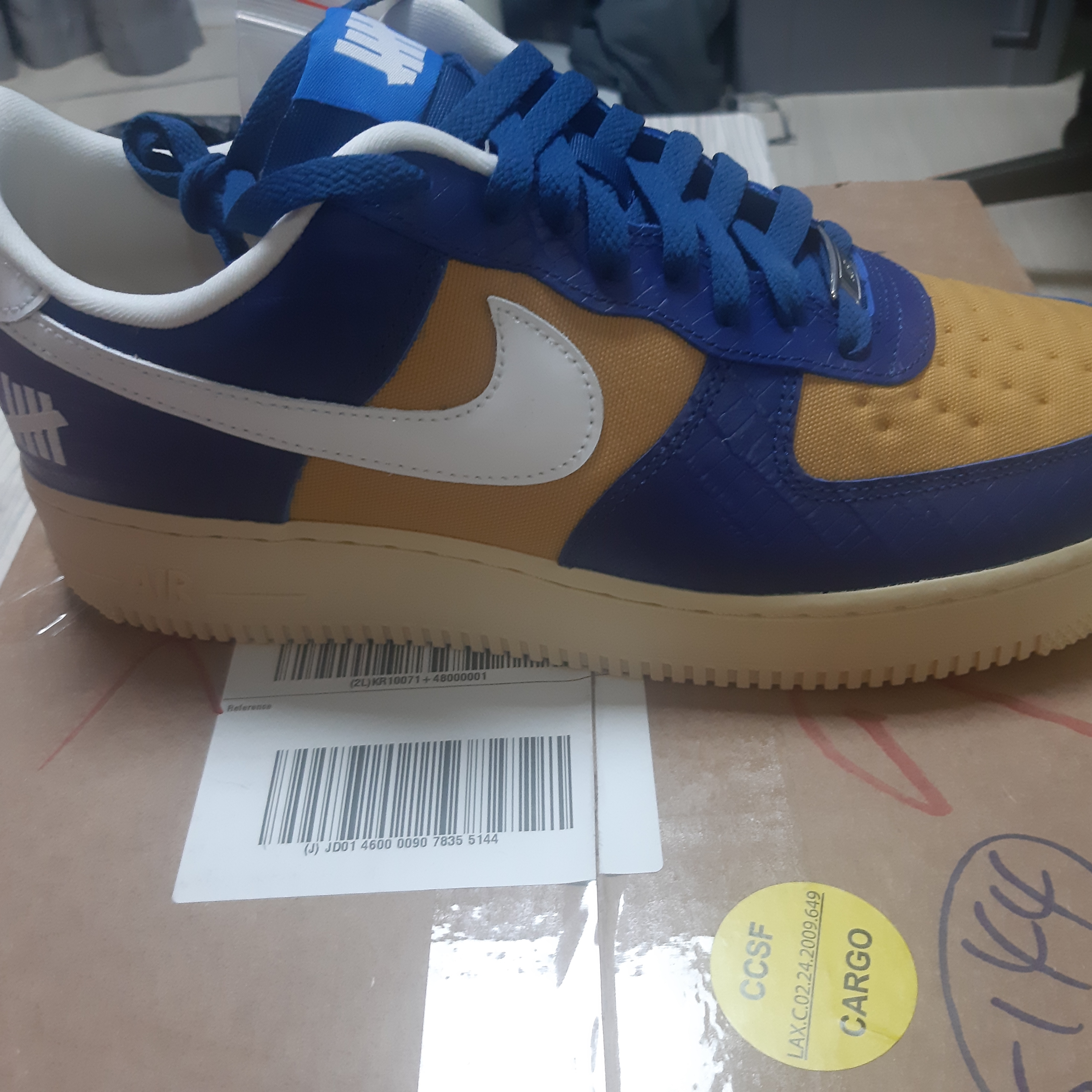 Nike x Undefeated Air Force 1 Low SP 5 On It Court Blue 착용 스타일 - 4