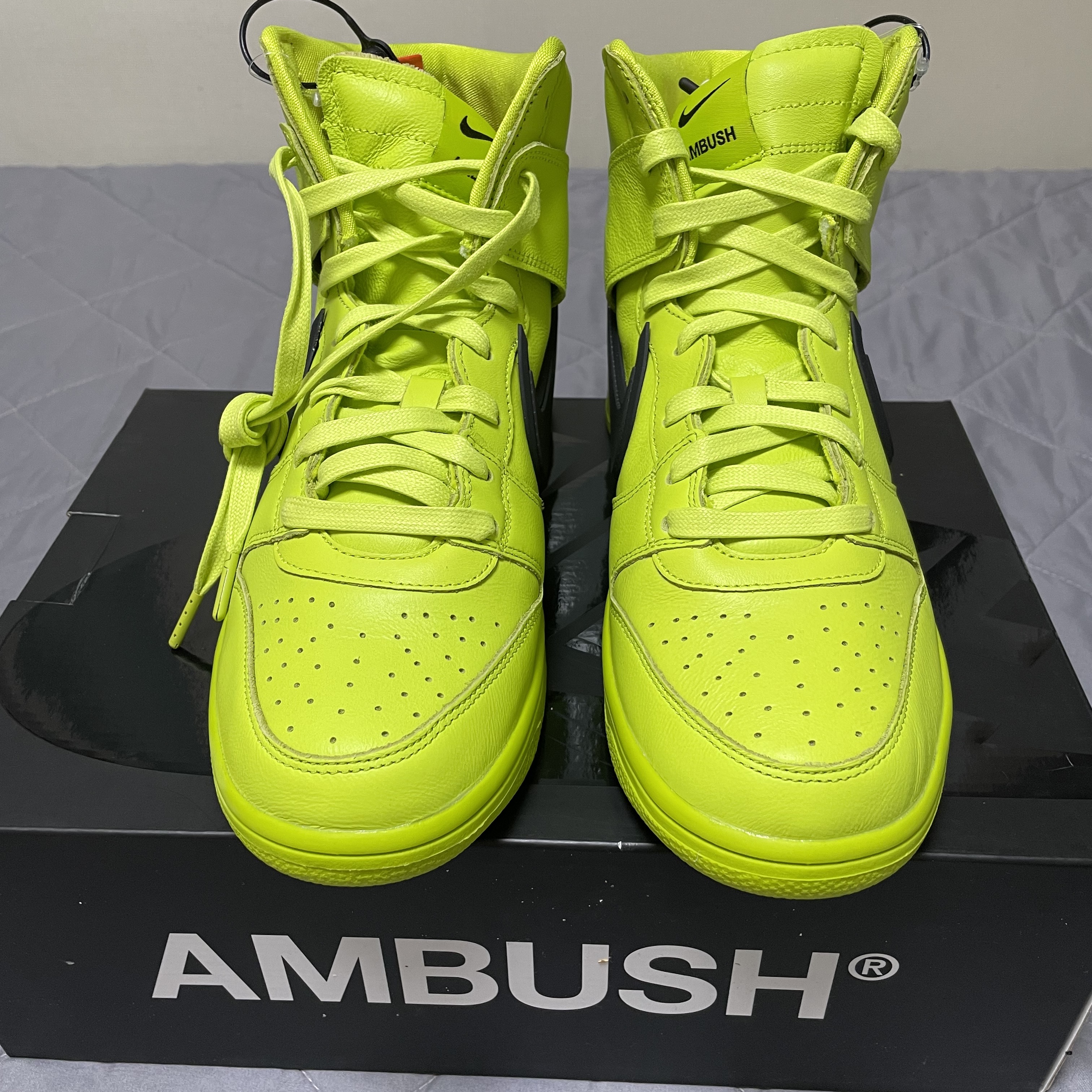 Nike x Ambush Dunk High Flash Lime 착용 스타일 - 1