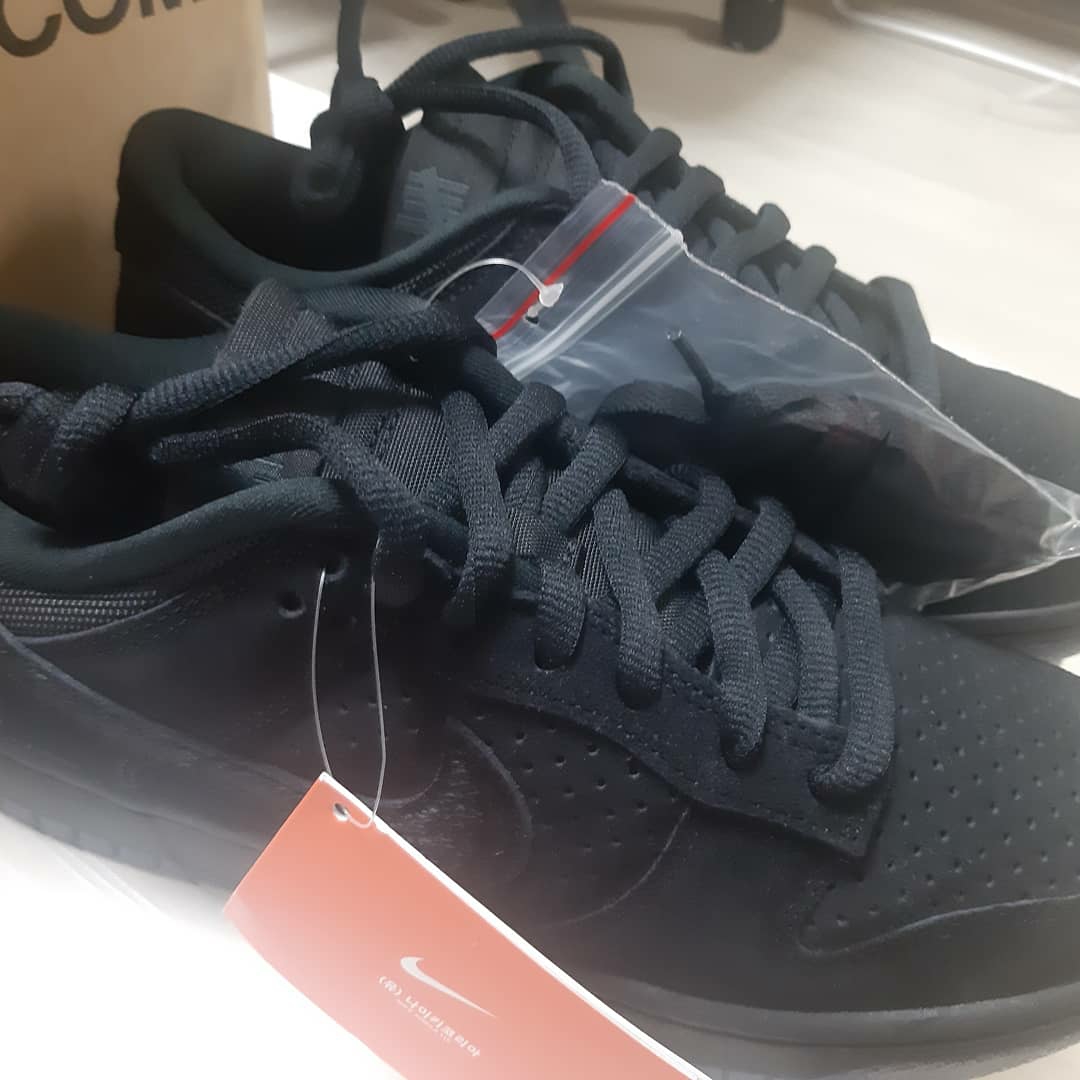 Nike x Undefeated Dunk Low SP 5 On It Black 착용 스타일 - 4
