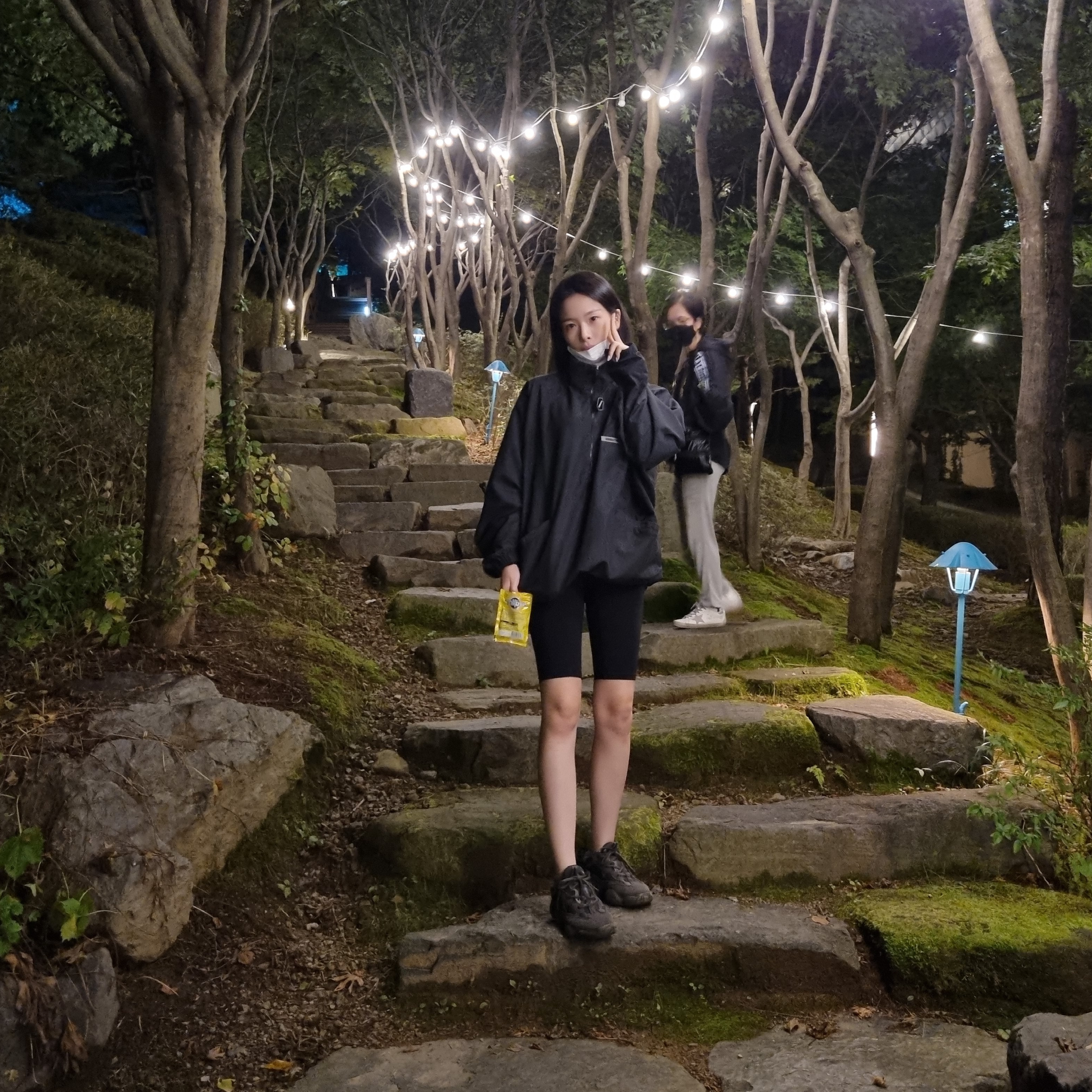 Adidas Yeezy 500 Utility Black 2018/2020, Essentials Track Jacket Black - 20FW 착용 스타일 - 2