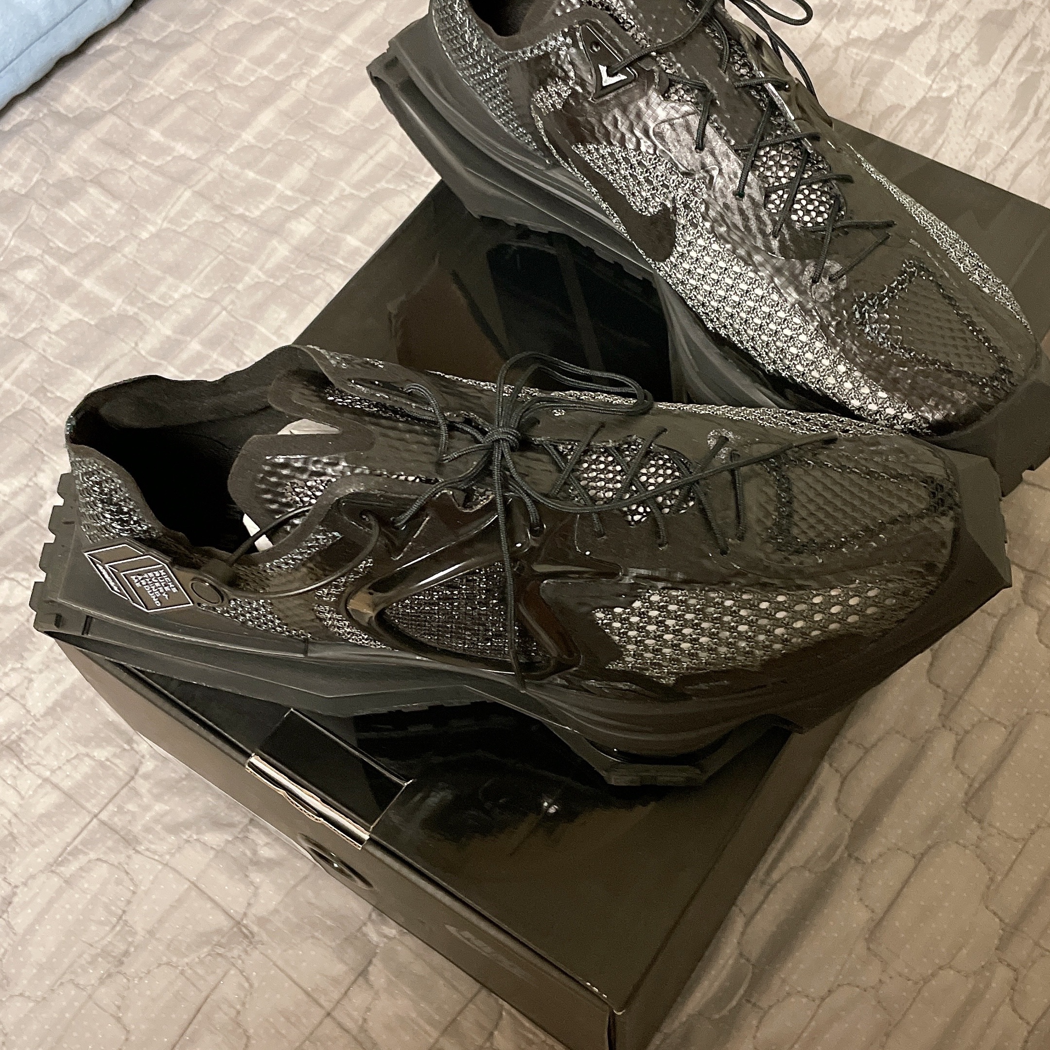 Nike x Matthew M Williams Zoom 004 Triple Black 착용 스타일 - 2