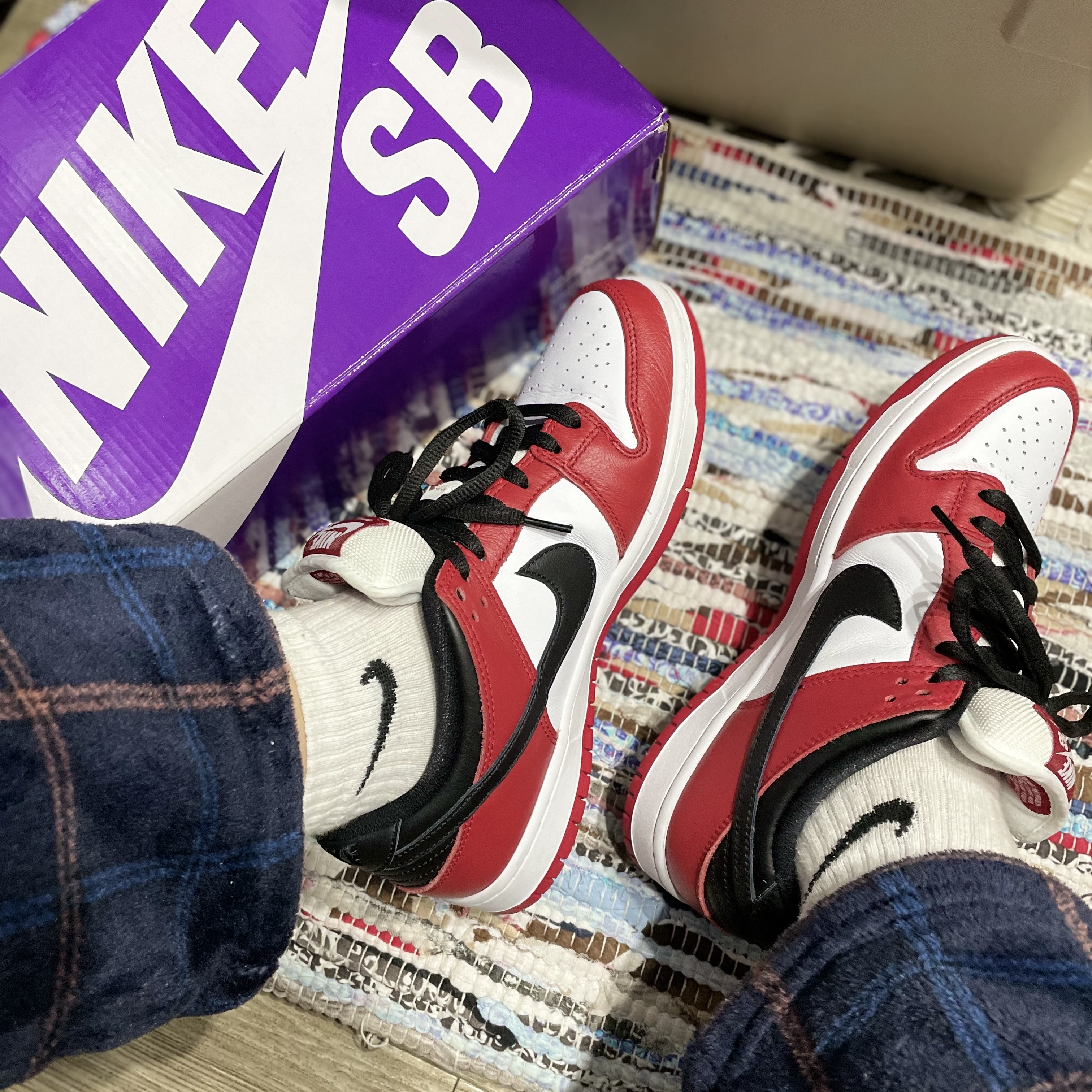 Nike SB Dunk Low Pro Chicago 착용 스타일