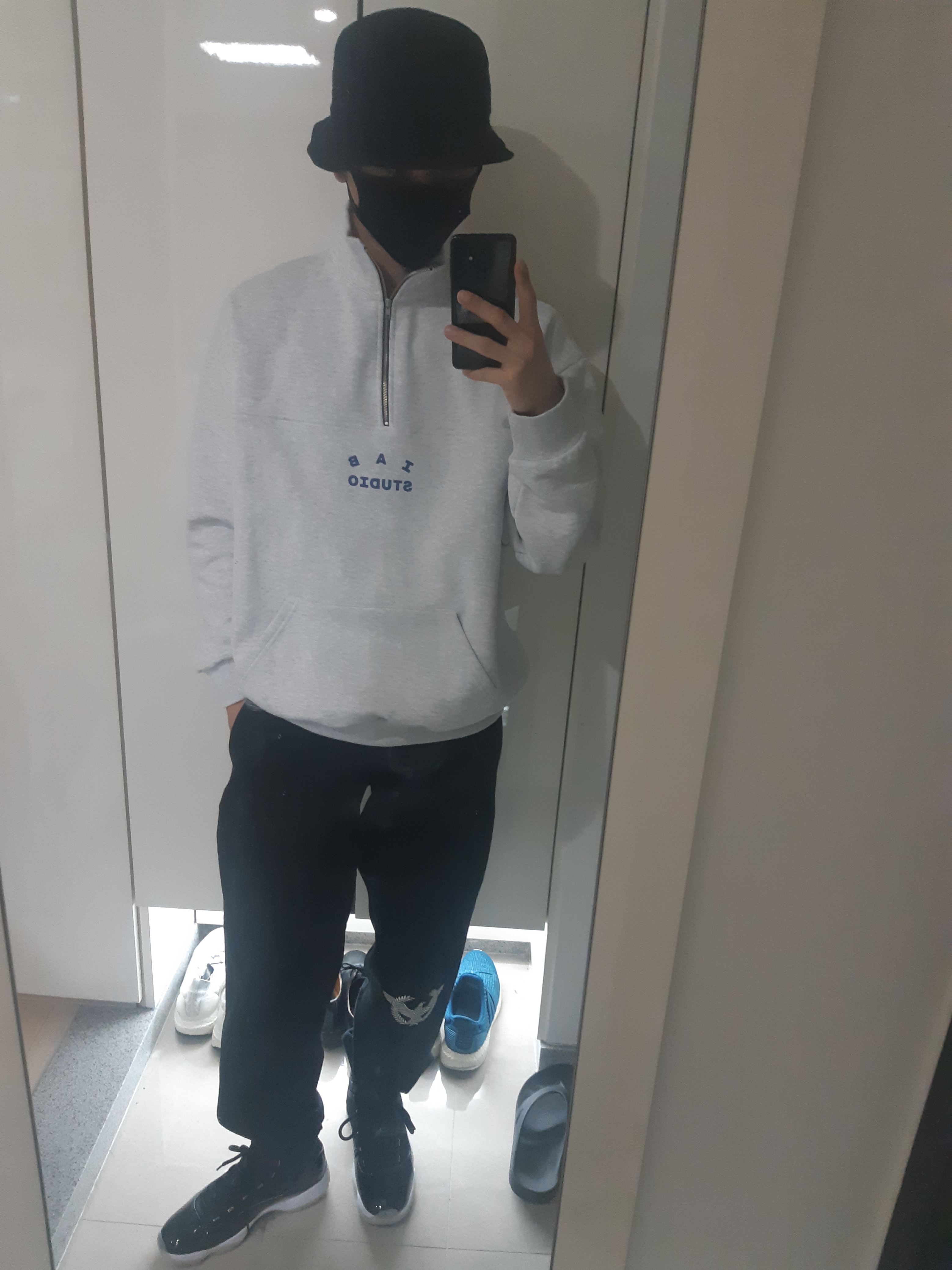 IAB Studio Half Zip Pullover Light Gray, Jordan 11 Retro Jubilee 착용 스타일 - 1