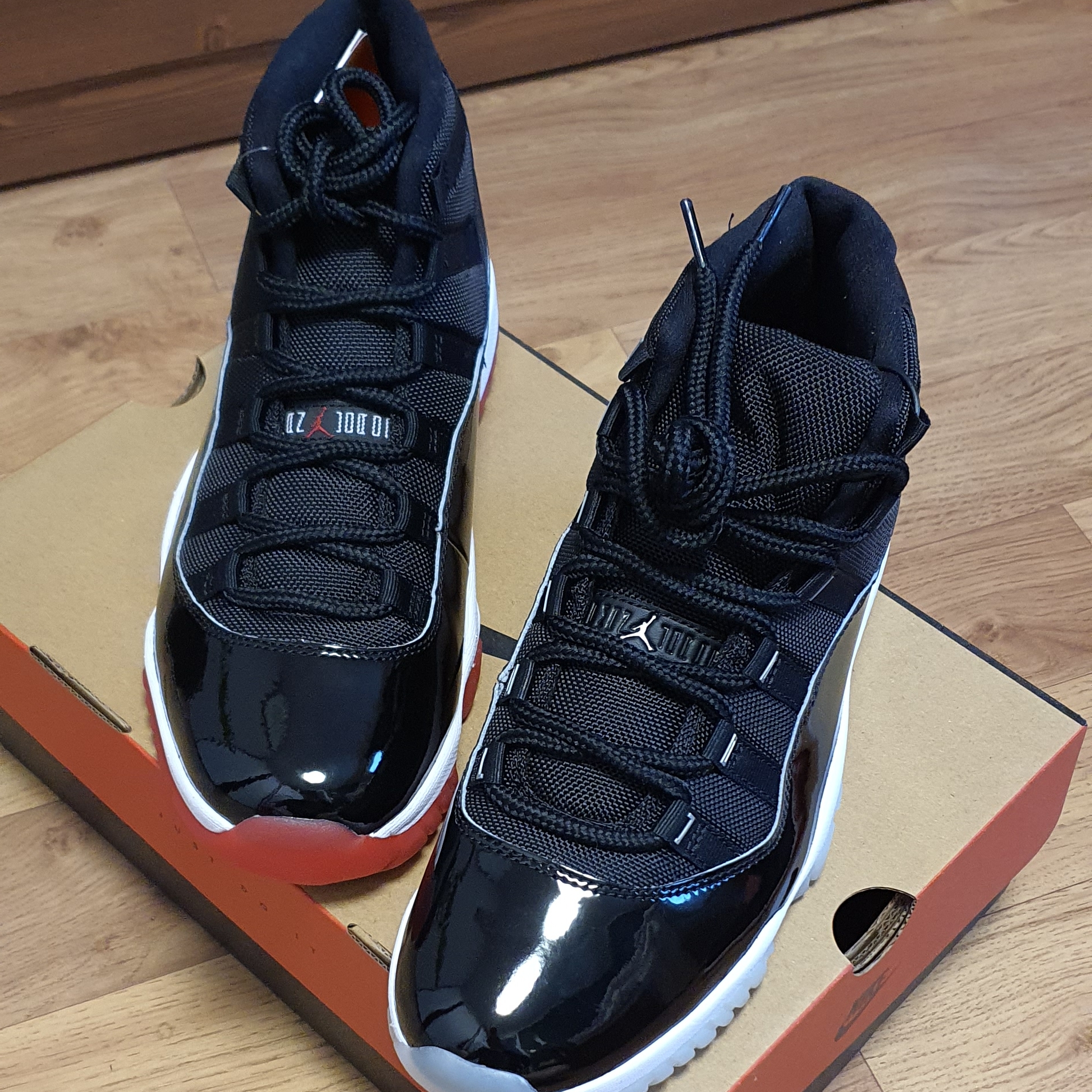 Jordan 11 Retro Bred 2019, Jordan 11 Retro Jubilee 착용 스타일