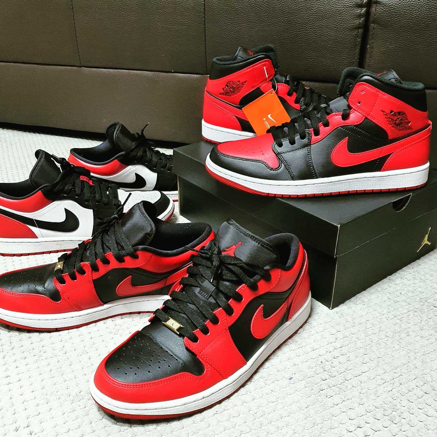 Jordan 1 Low Black Toe, Jordan 1 Low Varsity Red 착용 스타일