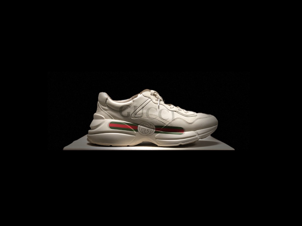 Gucci Rhyton Leather Sneakers Logo 착용 스타일