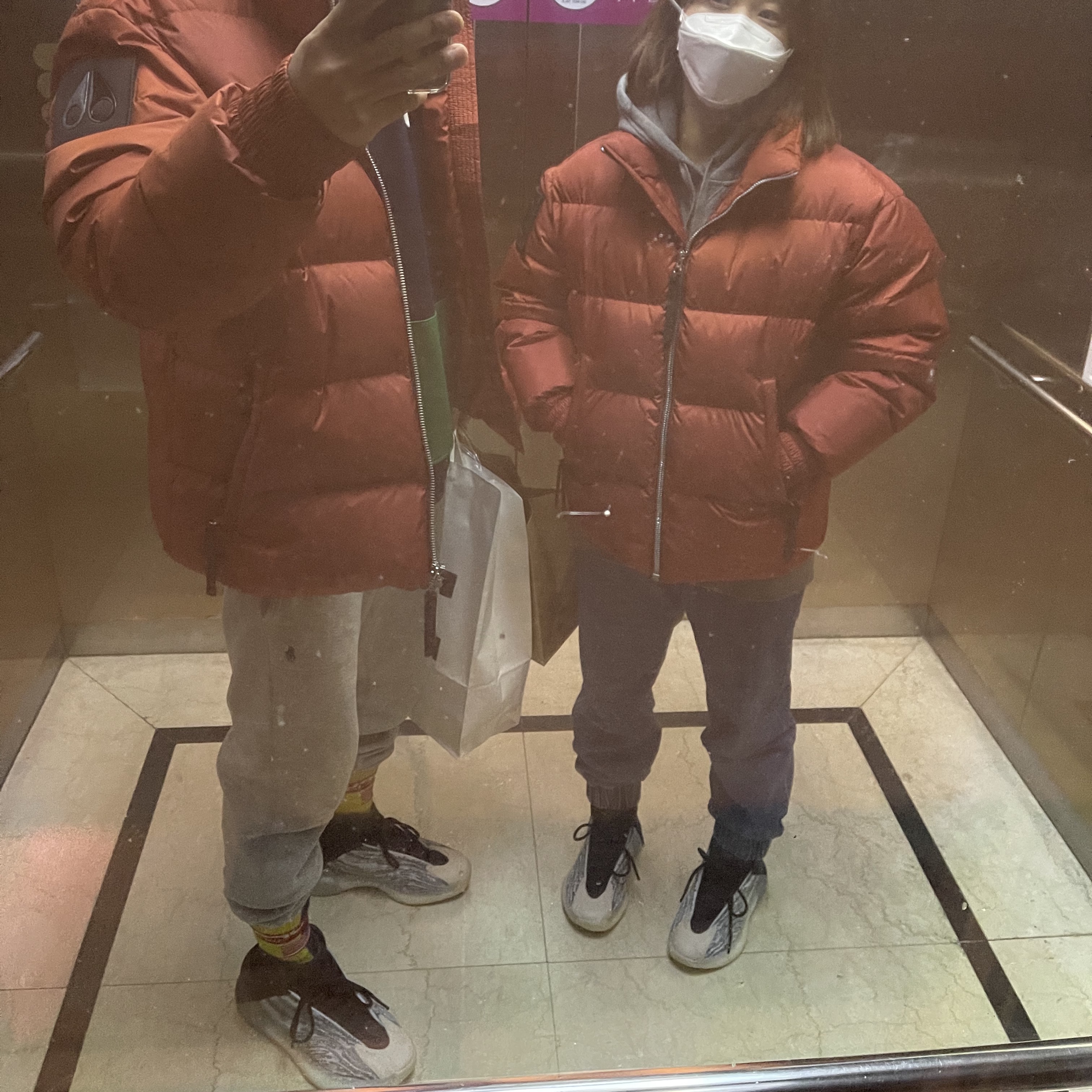 Adidas Yeezy QNTM Lifestyle 착용 스타일 - 1