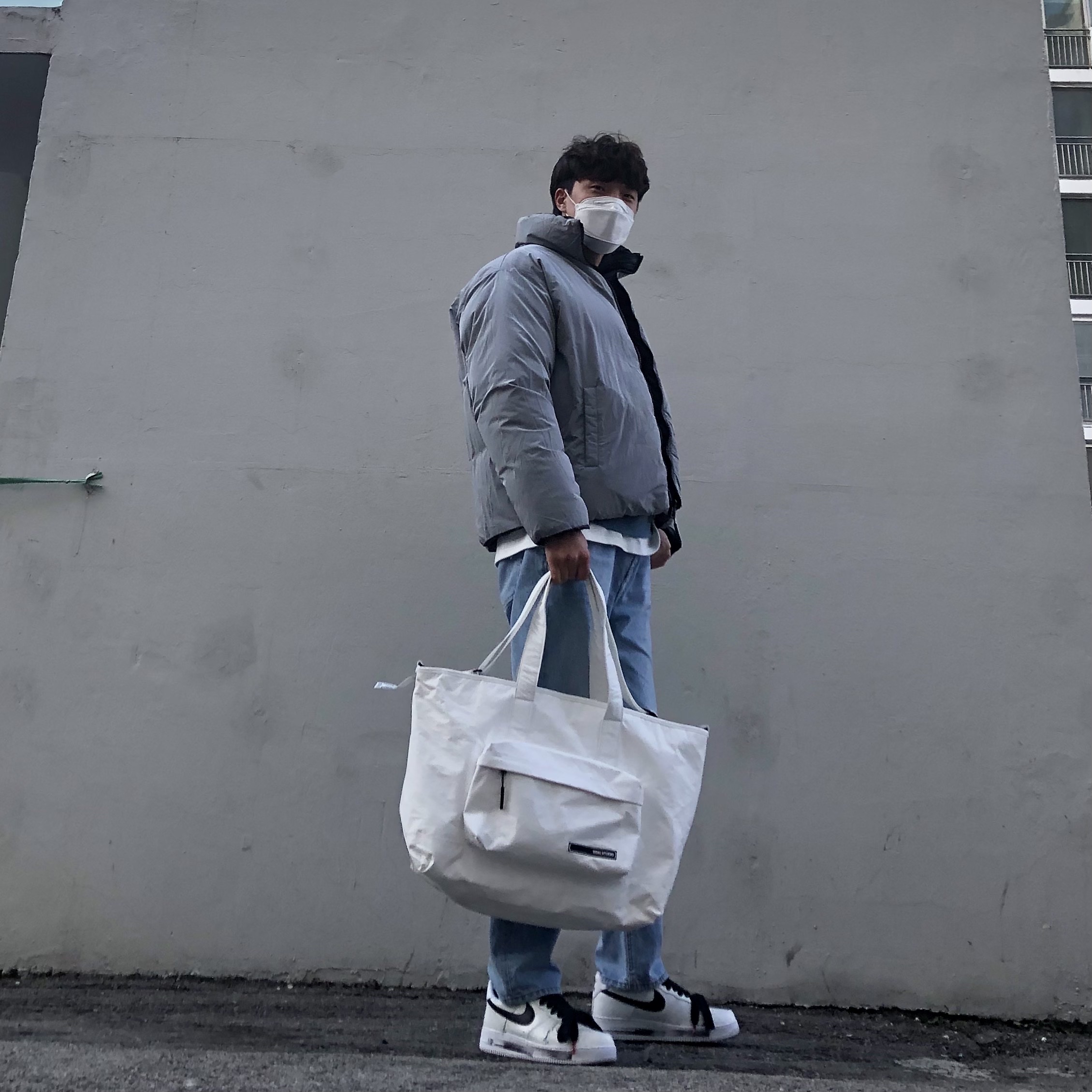 Nike x Peaceminusone Air Force 1 Low Para-Noise 2.0 착용 스타일