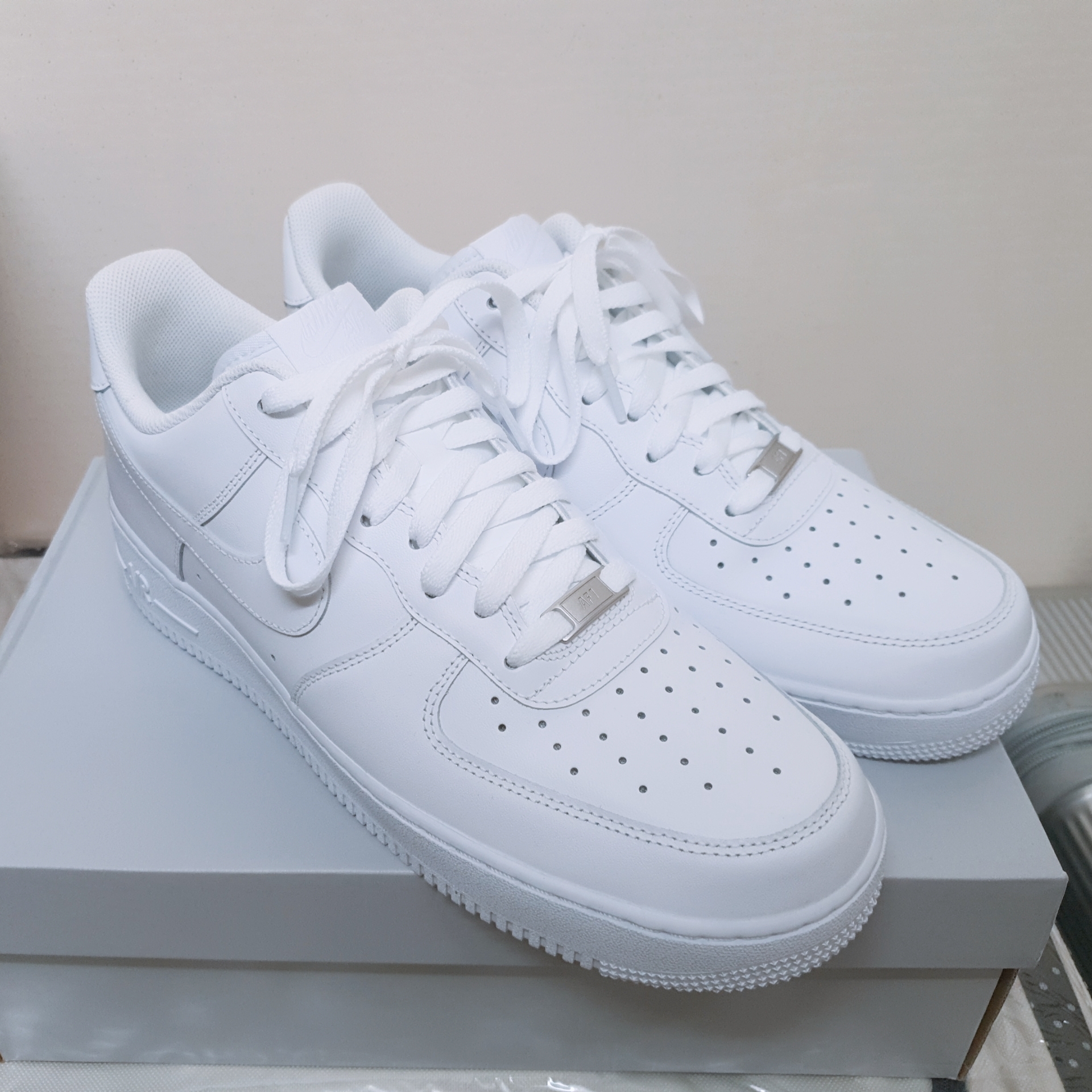 Nike Air Force 1 '07 Low White 착용 스타일