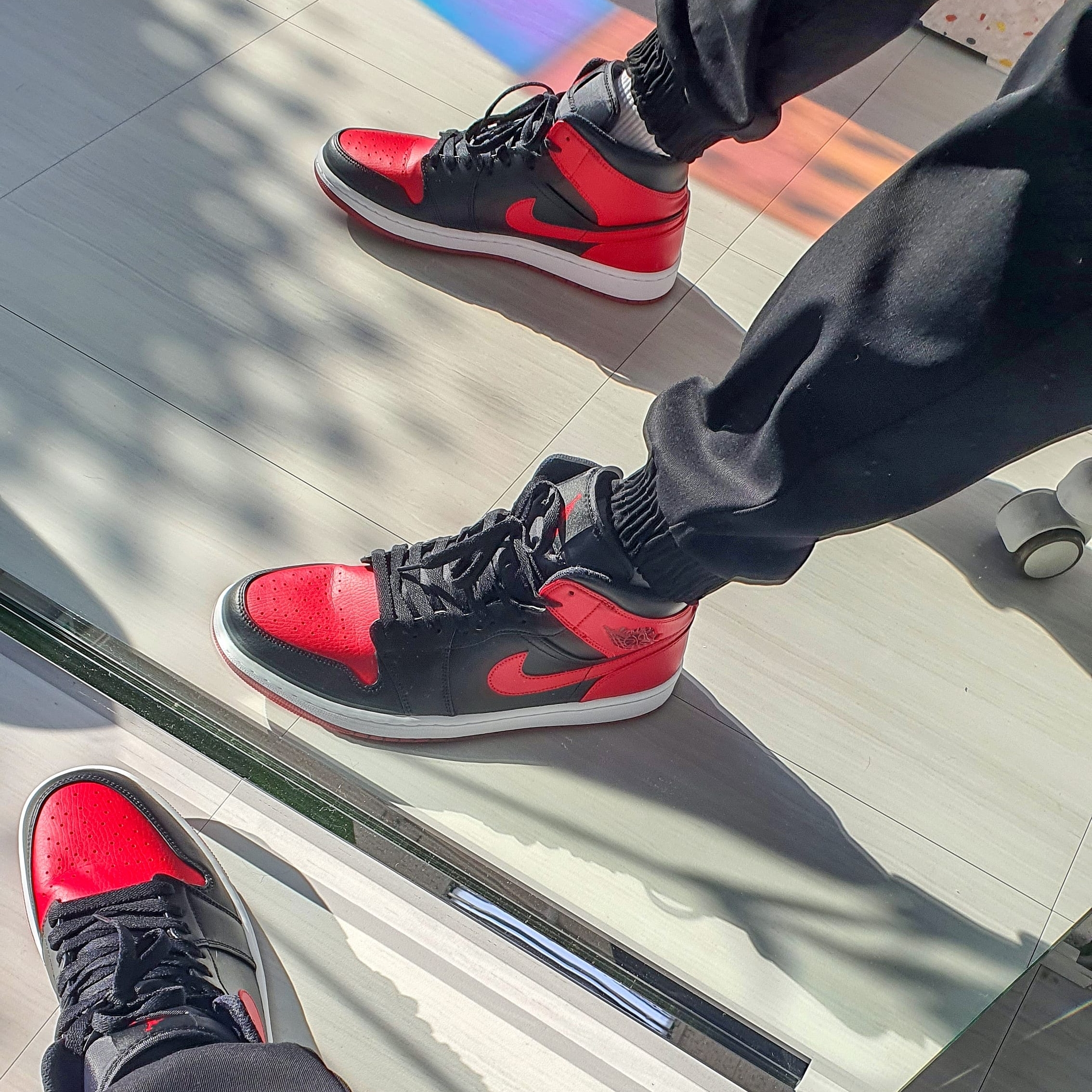 Jordan 1 Mid Bred Banned 2020 착용 스타일