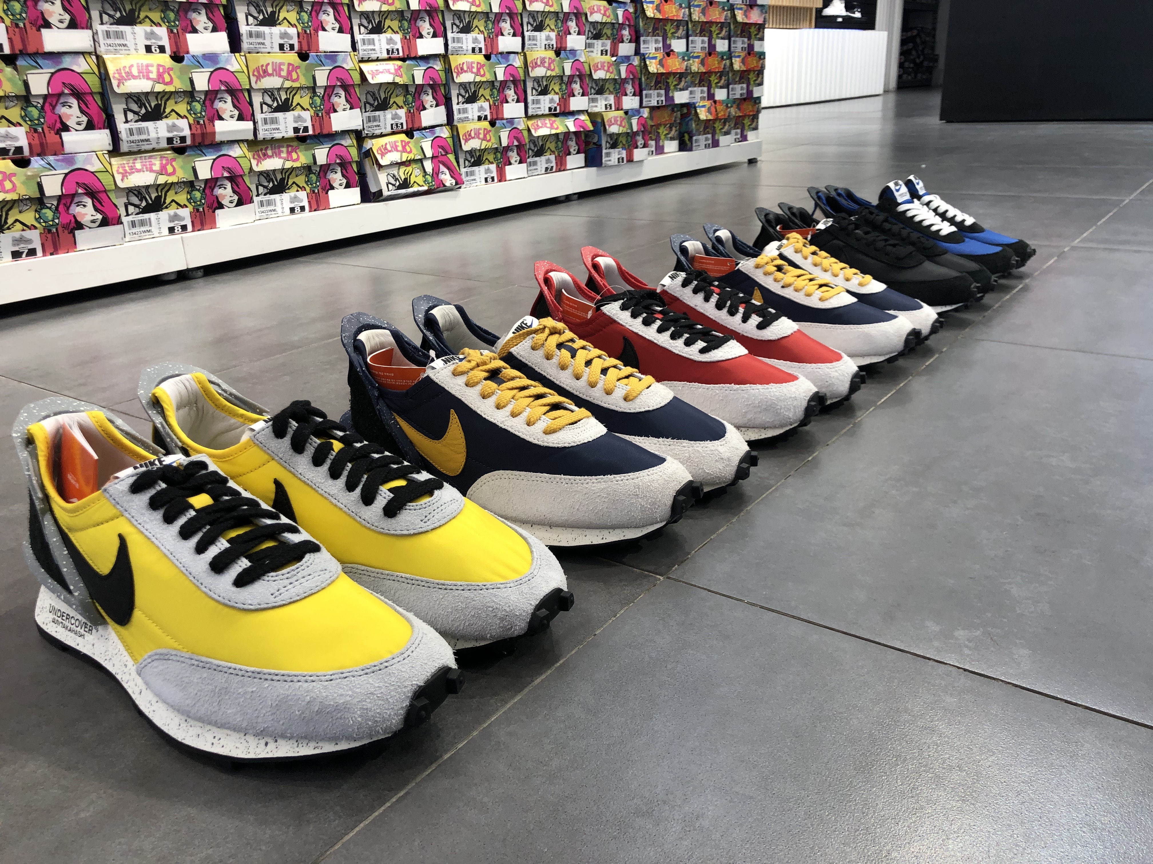 Nike x Undercover Daybreak Blue Jay, (W) Nike x Undercover Daybreak University Red 착용 스타일 - 2