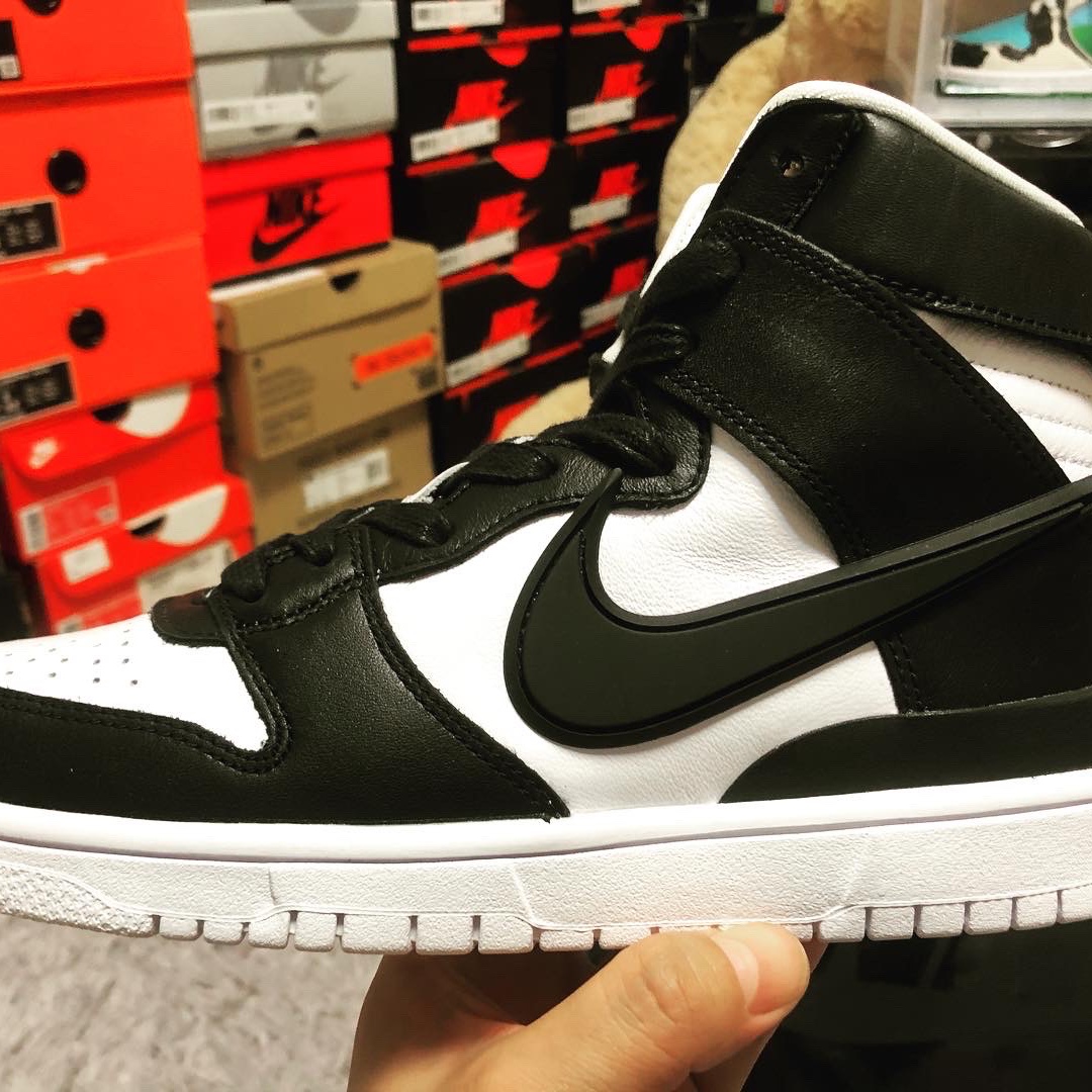 Nike x Ambush Dunk High Black 착용 스타일 - 1