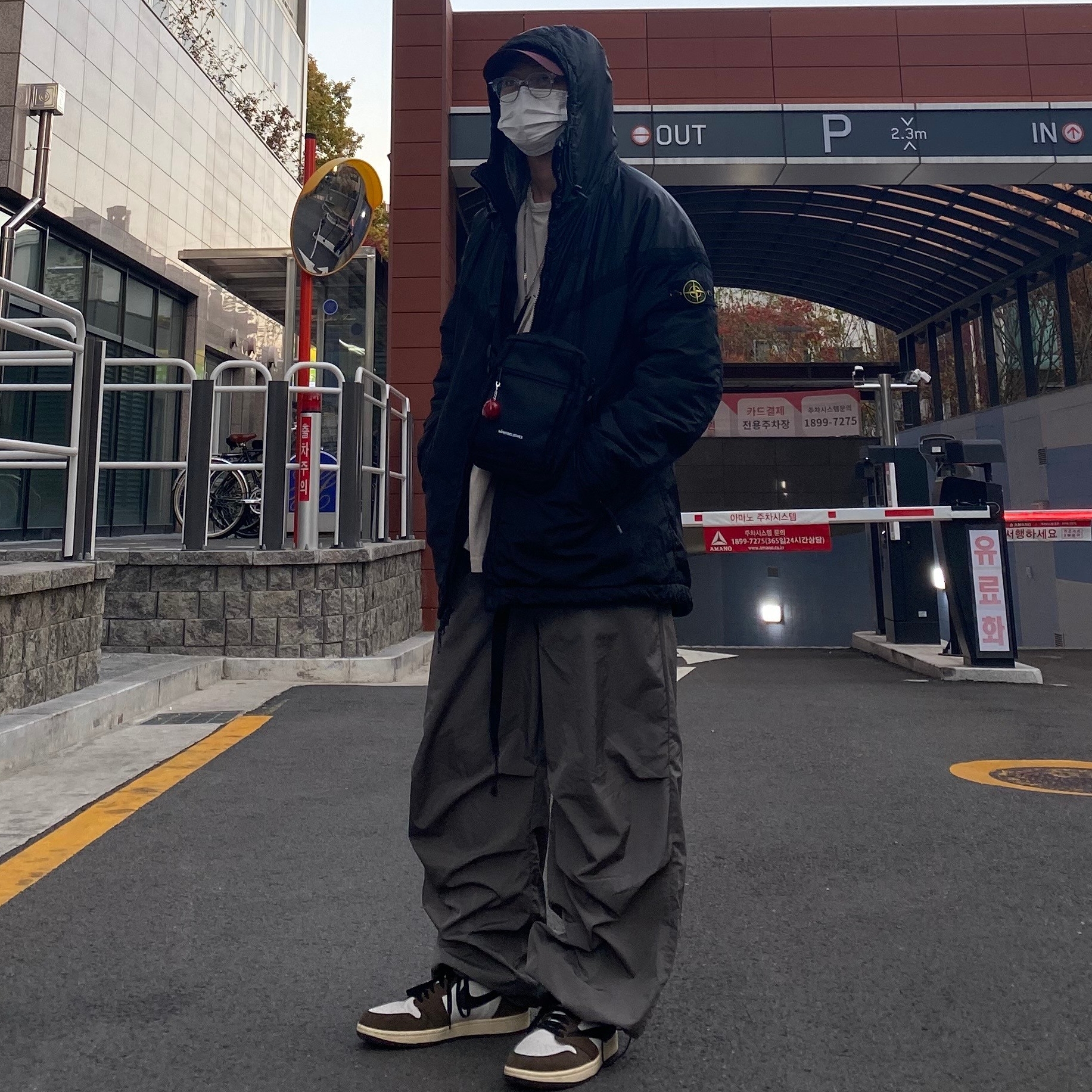Jordan 1 x Travis Scott Retro High OG SP Mocha 착용 스타일