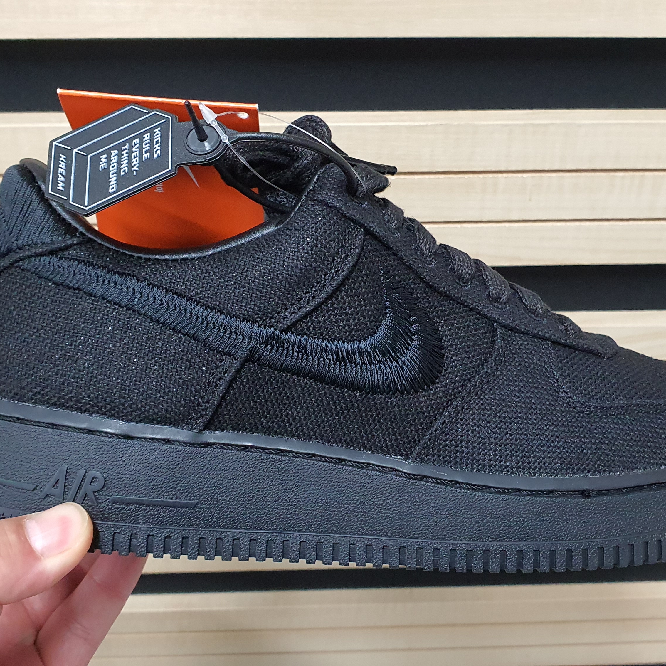Nike x Stussy Air Force 1 Low Triple Black 착용 스타일