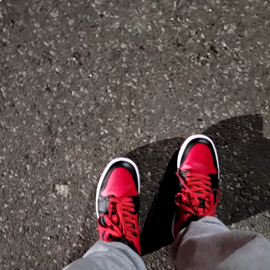 Jordan 1 Mid Bred Banned 2020 착용 스타일