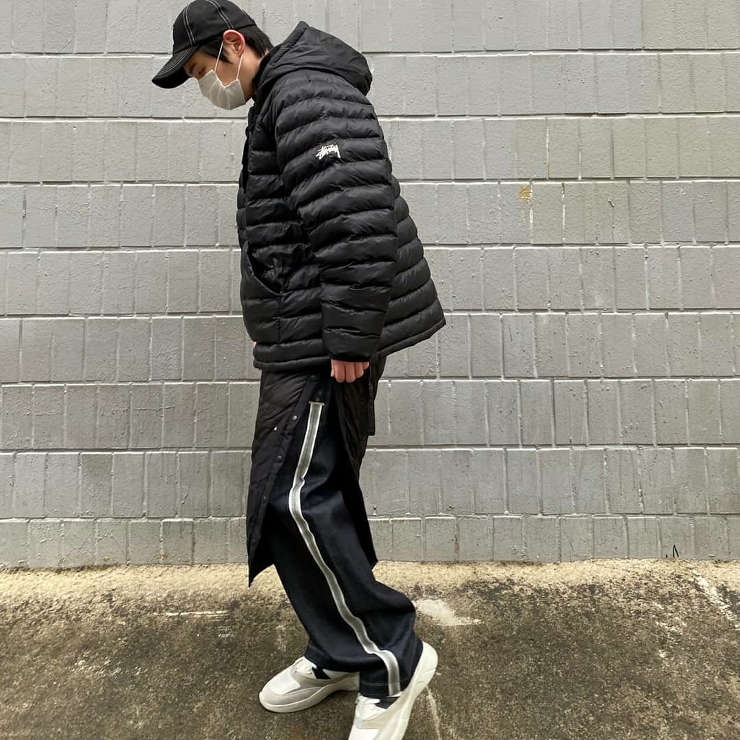 Nike x Stussy Insultd Jacket Black - Asia 착용 스타일 - 2