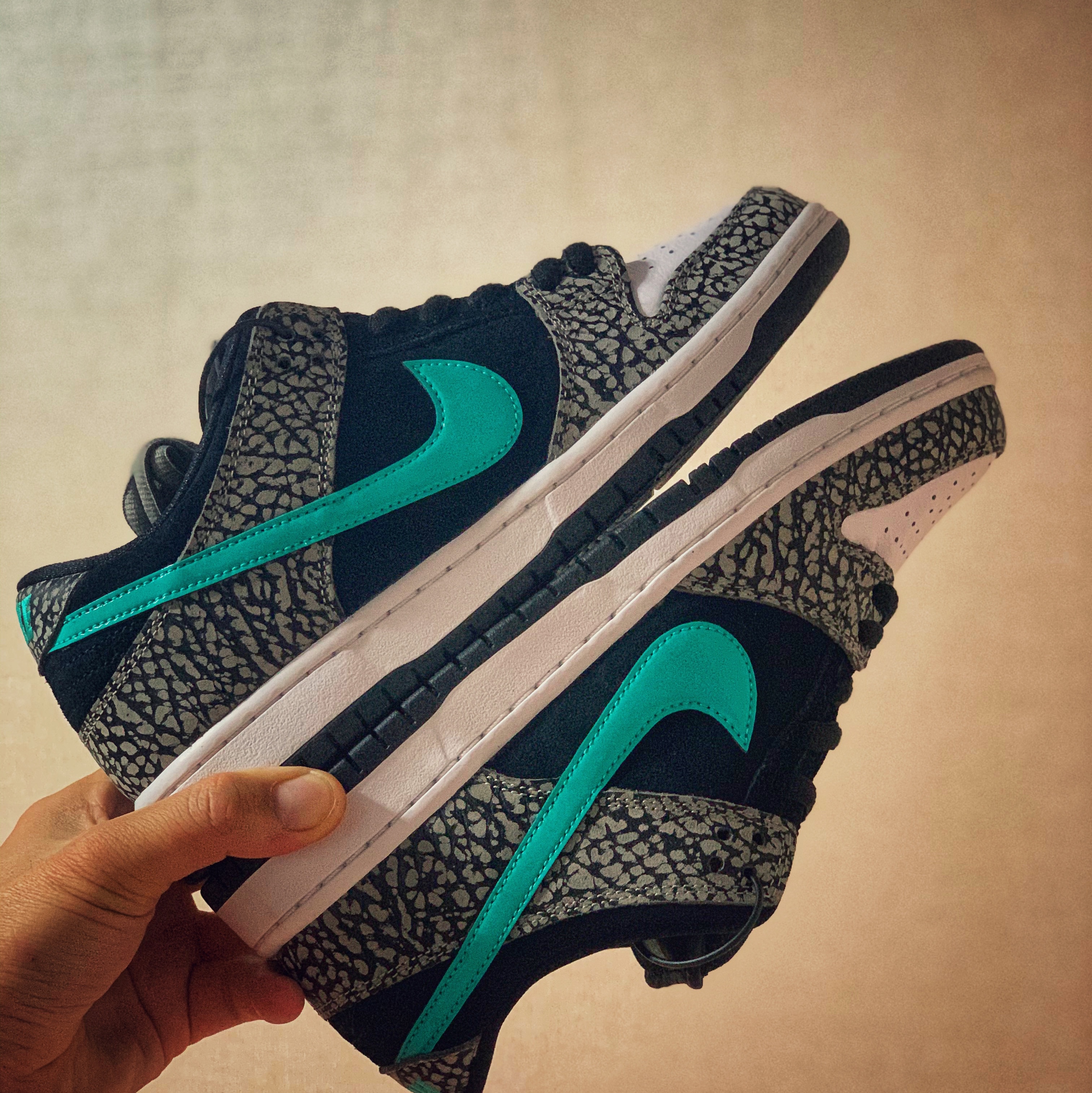 Nike SB Dunk Low Pro Clear Jade 착용 스타일