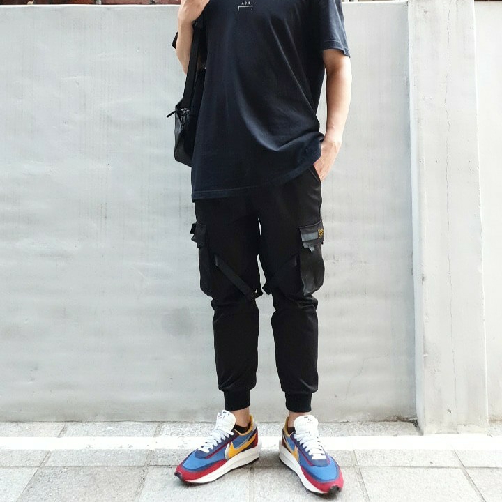 Nike x Sacai LDWaffle Blue Multi 착용 스타일 - 1