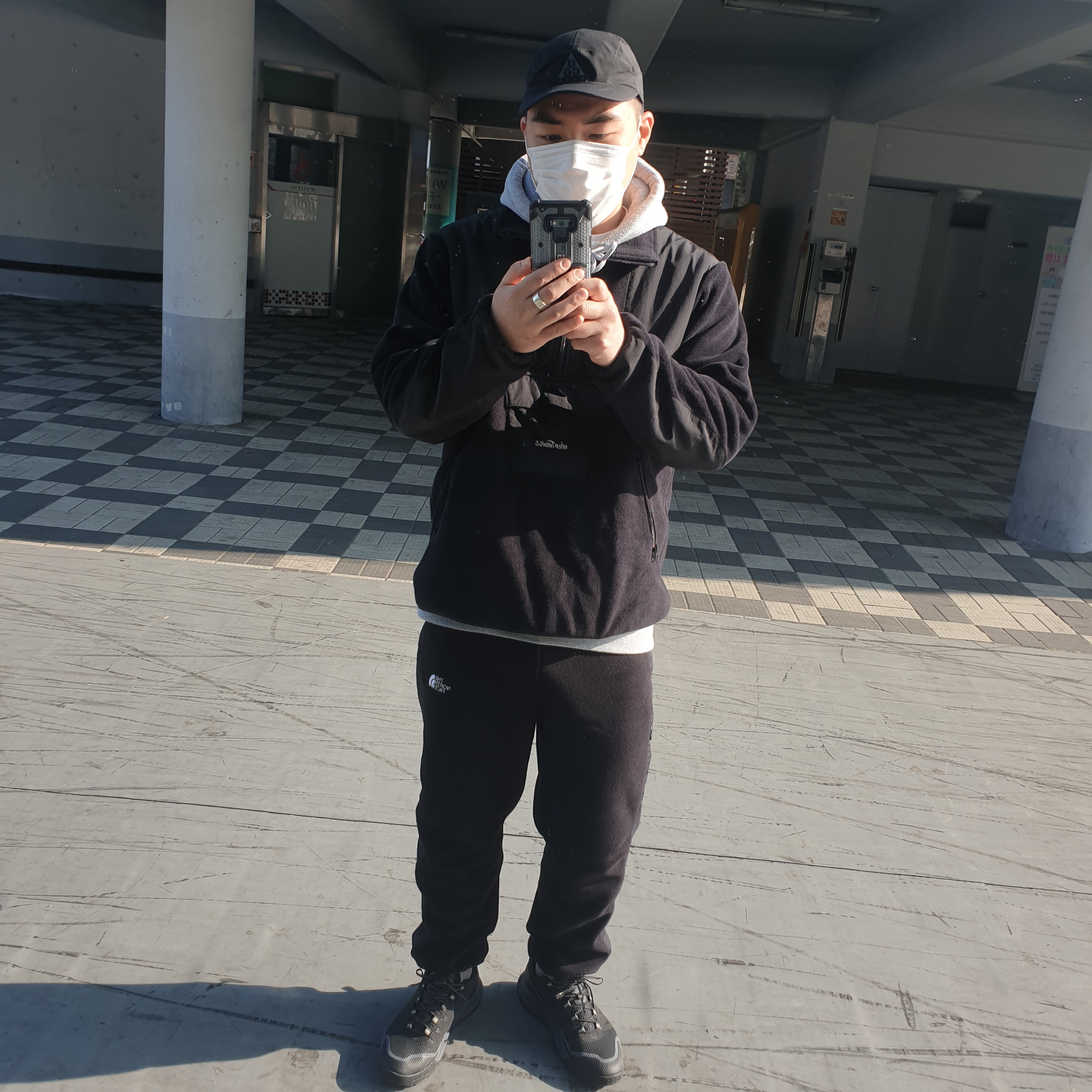 Nike ACG Air Nasu Black 착용 스타일