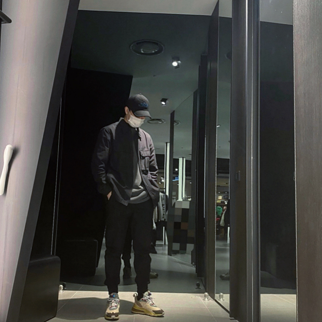 Nike x Travis Scott Air Max 270 React Cactus Trails 착용 스타일