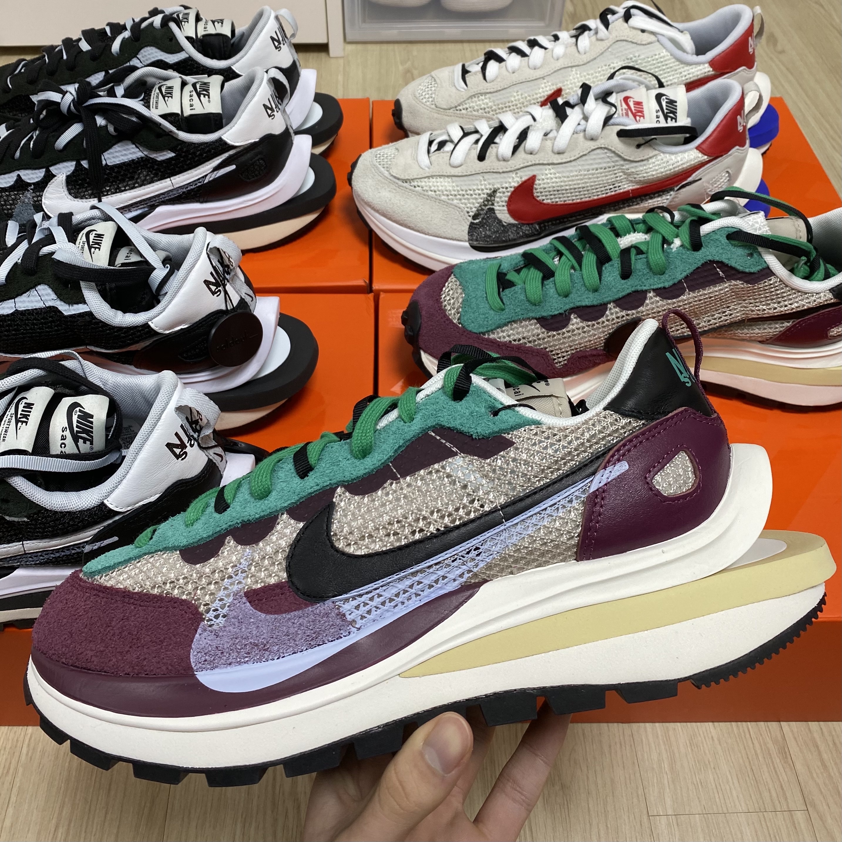 Nike x Sacai VaporWaffle Black White, Nike x Sacai VaporWaffle Royal Fuchsia 착용 스타일 - 4