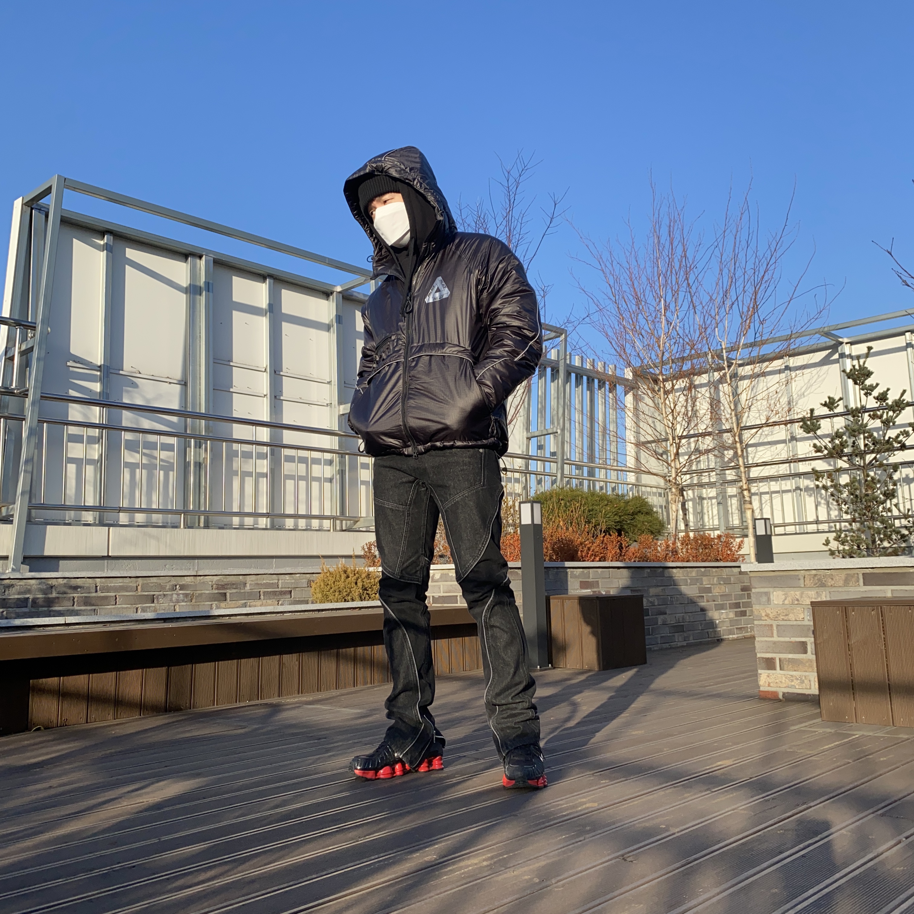 Nike x Skepta Shox TL 착용 스타일 - 1