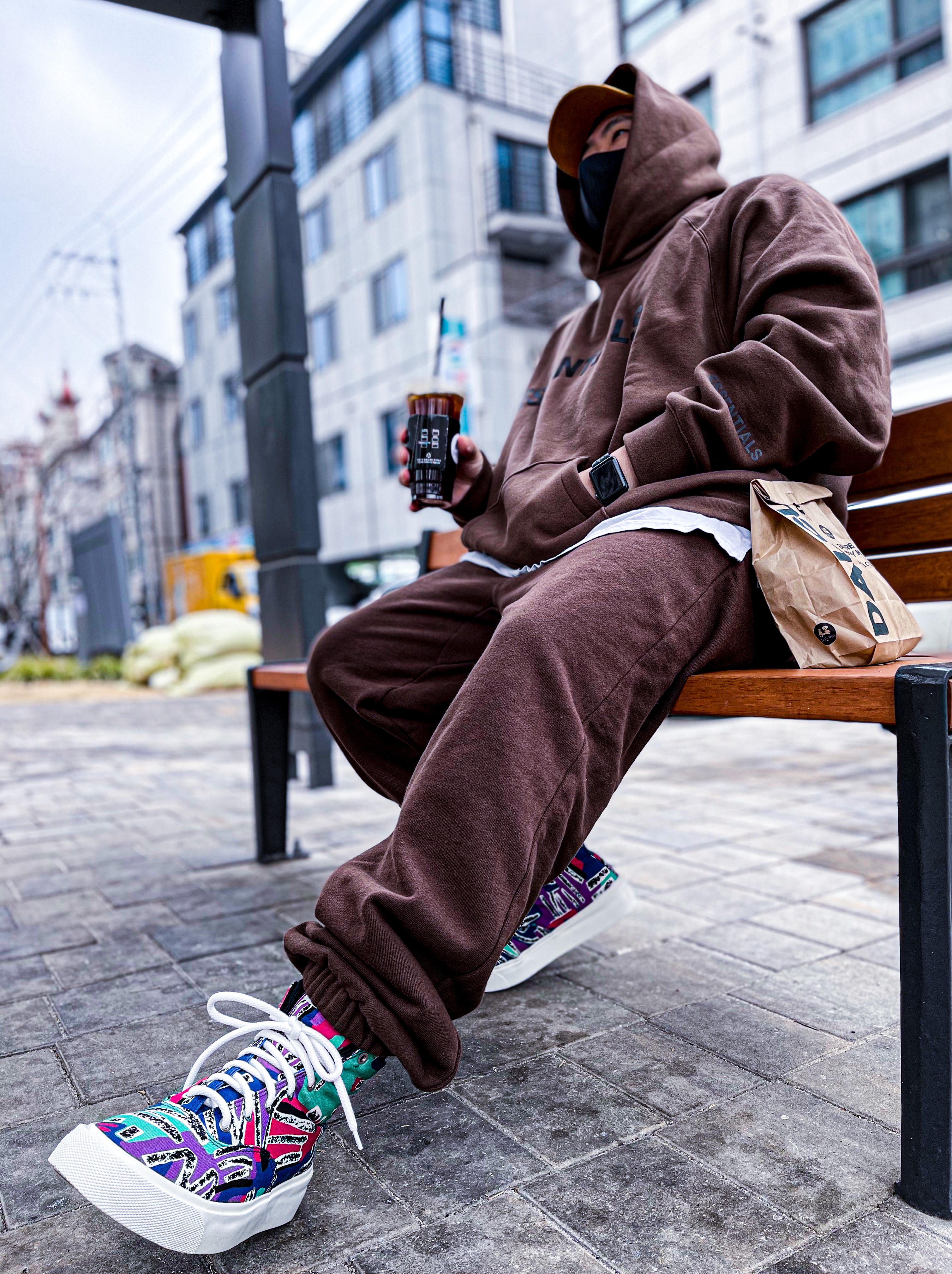 Converse x Fear of God Essentials Skid Grip Hi, Essentials Logo Hoodie Brown/Rain Drum - Ssense Exclusive 착용 스타일