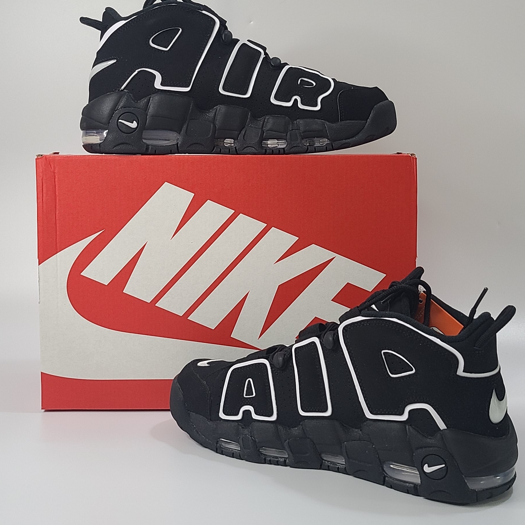 Nike Air More Uptempo Black White 2020 착용 스타일