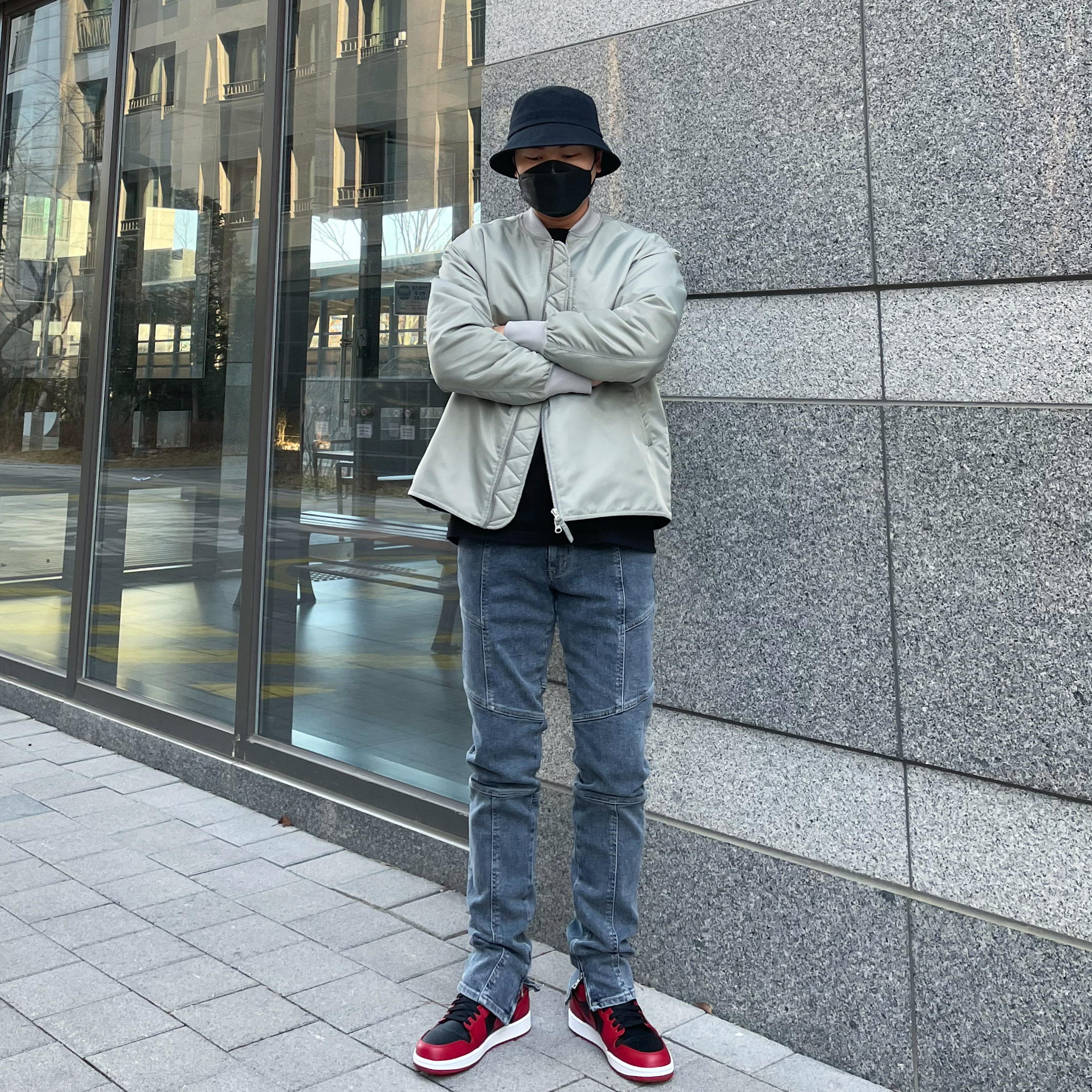 Jordan 1 Low Varsity Red 착용 스타일