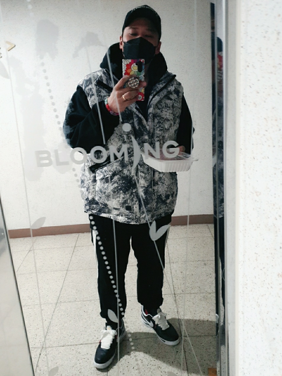 Nike x Peaceminusone Air Force 1 Low Para-Noise 착용 스타일 - 1