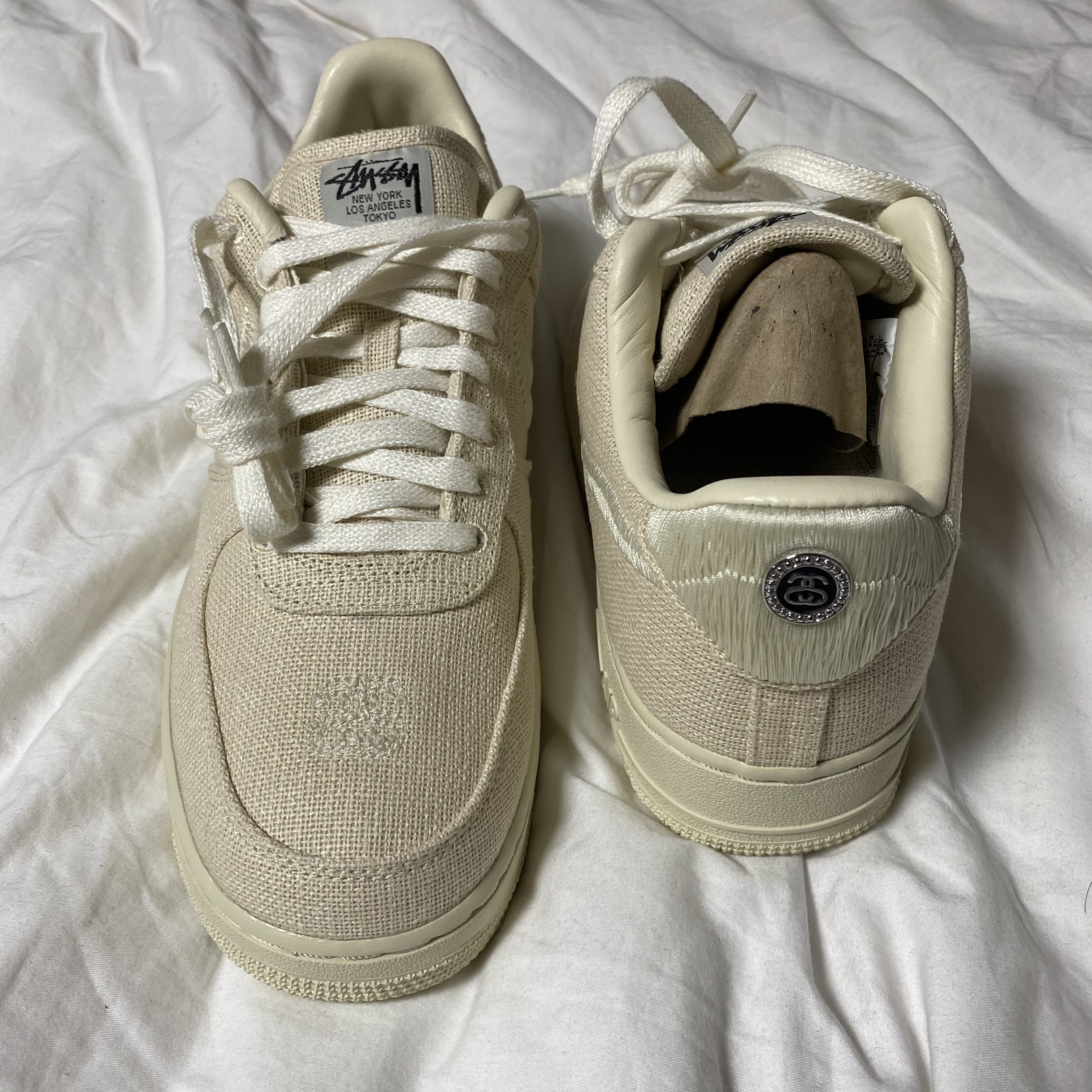 Nike x Stussy Air Force 1 Low Fossil 착용 스타일 - 2