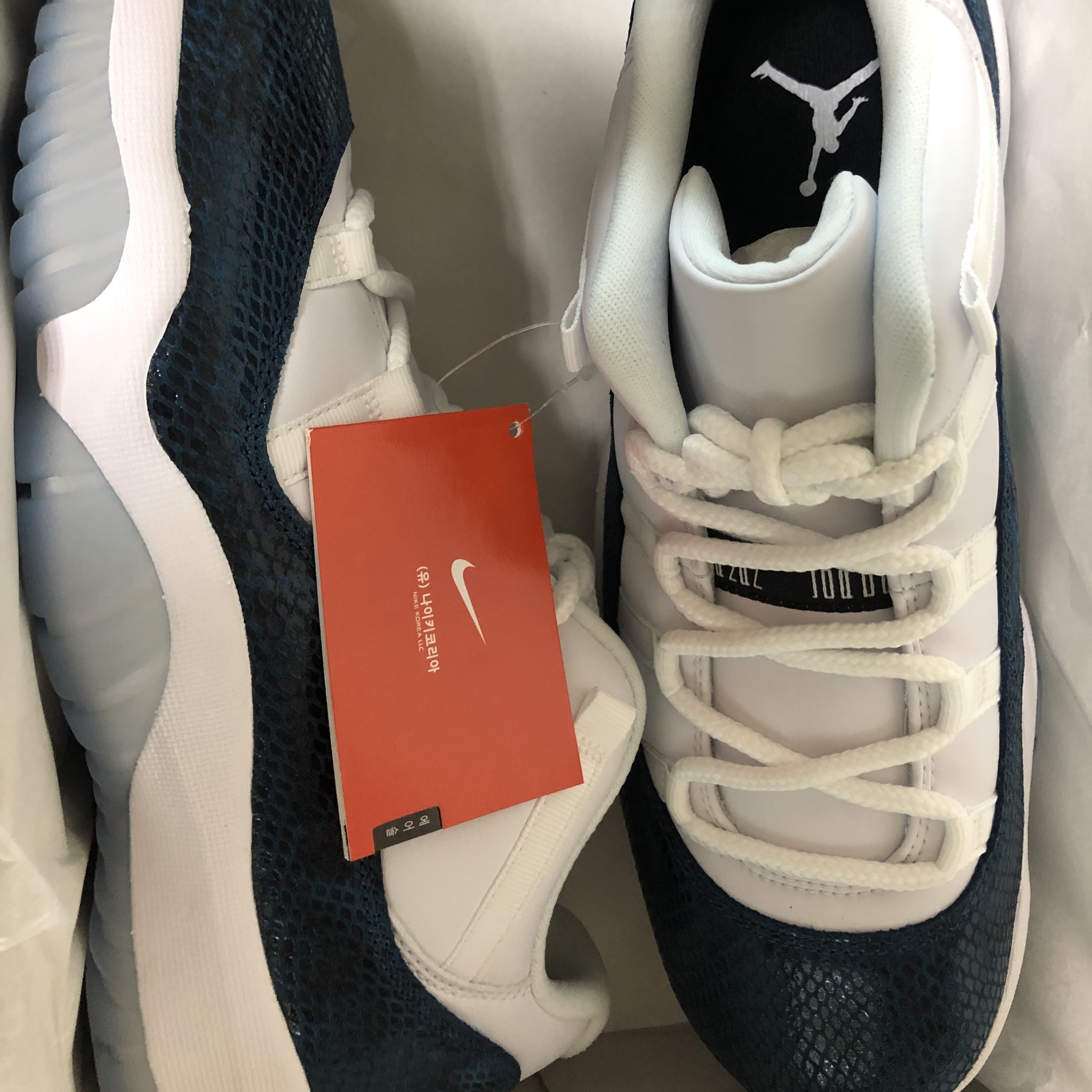 Jordan 11 Retro Low Navy Snakeskin 2019 착용 스타일