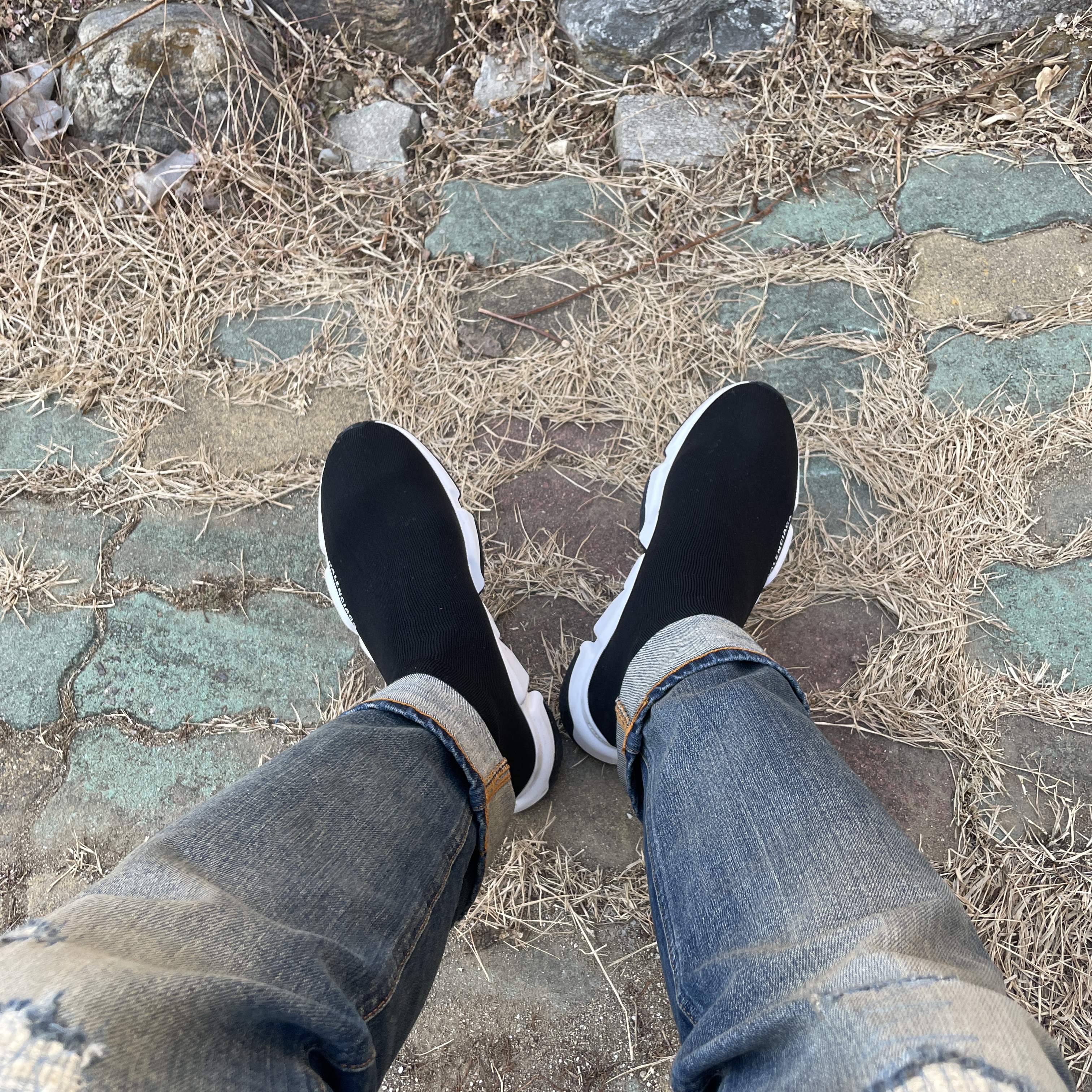 Balenciaga Speed Trainer Black White 2020 착용 스타일