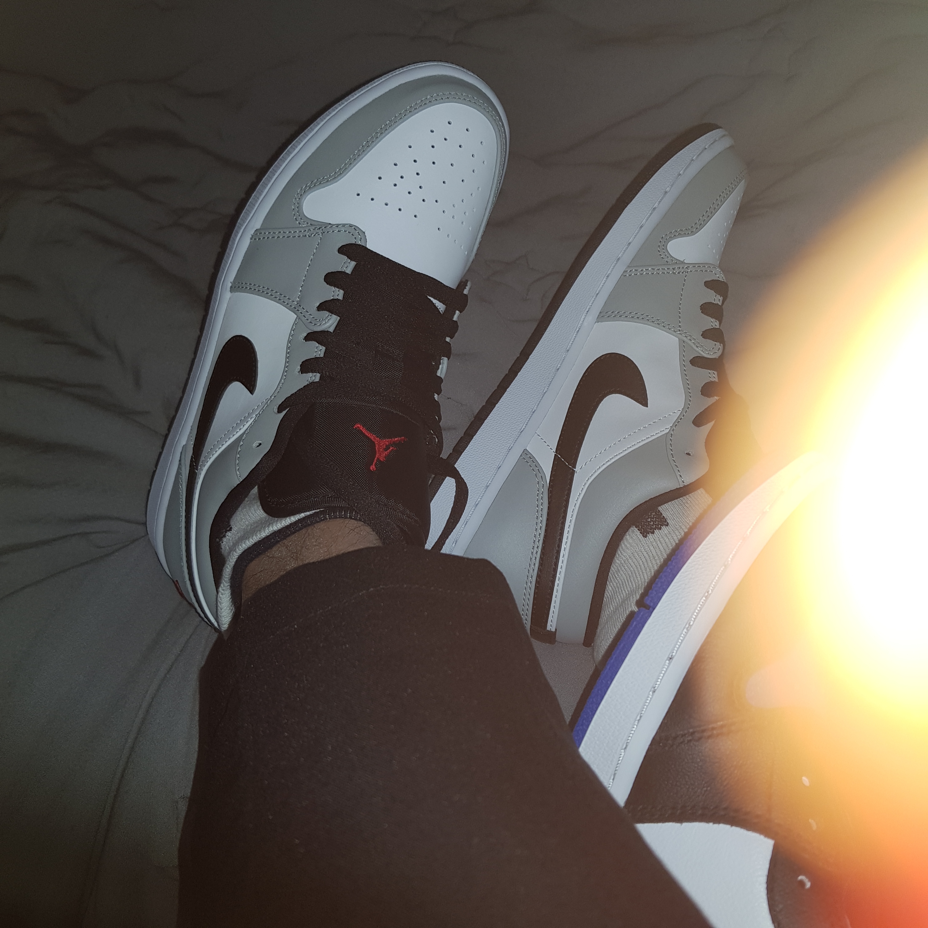 Jordan 1 Low Light Smoke Grey 착용 스타일