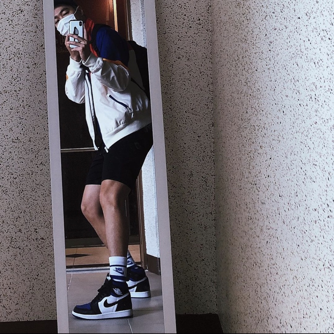 Jordan 1 Retro High OG Royal Toe 착용 스타일